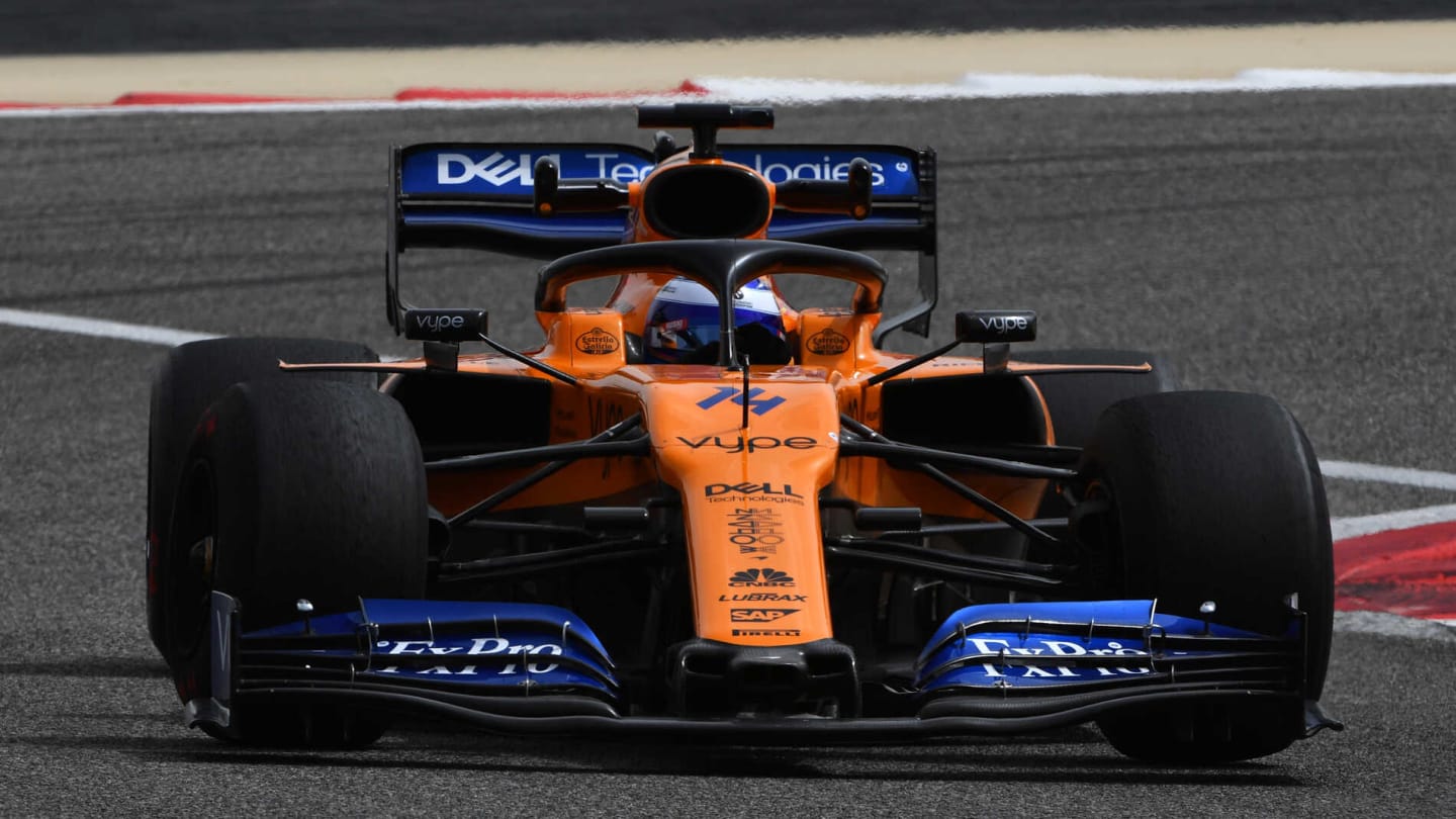 BAHRAIN INTERNATIONAL CIRCUIT, BAHRAIN - APRIL 02: Fernando Alonso, McLaren MCL34 during the