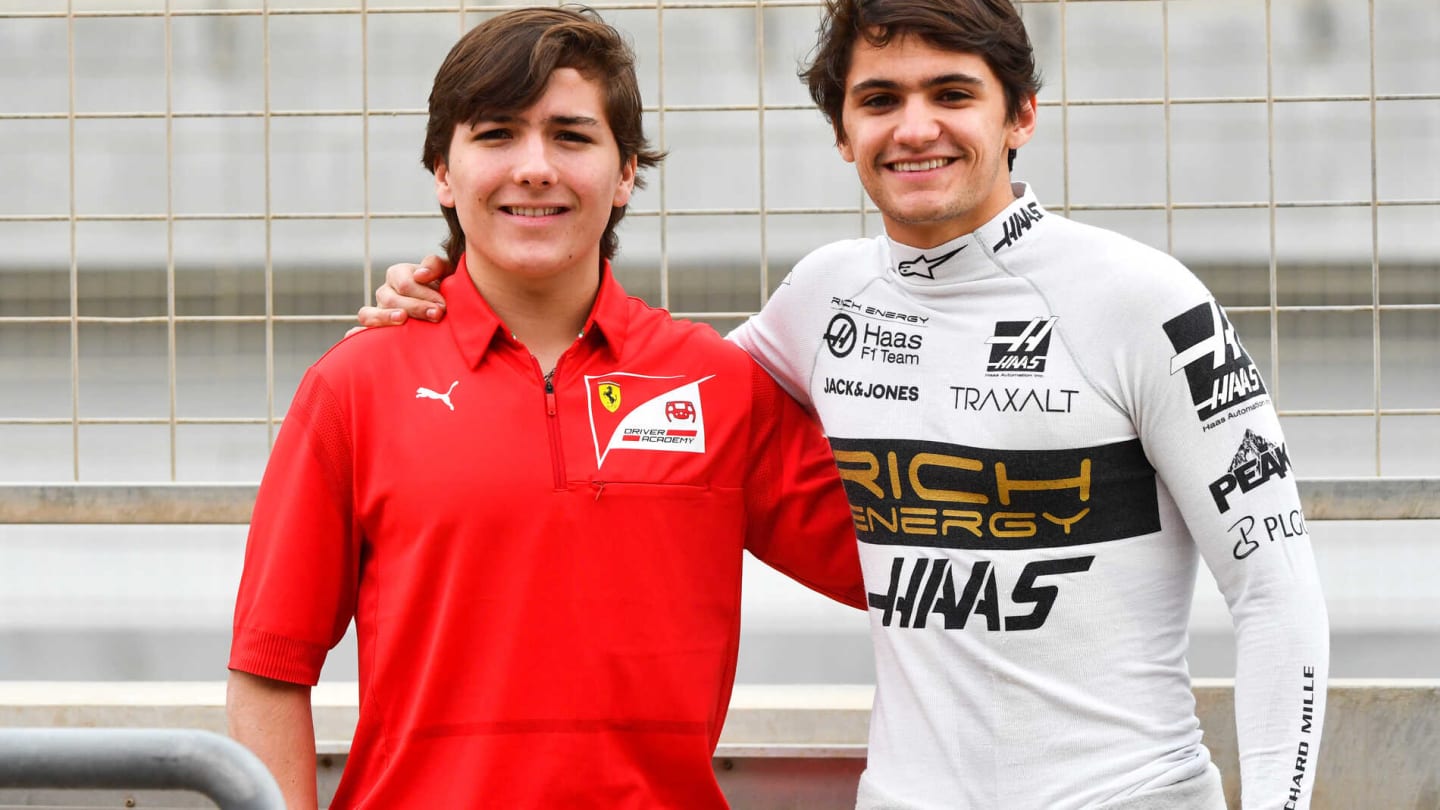 BAHRAIN INTERNATIONAL CIRCUIT, BAHRAIN - APRIL 02: Pietro Fittipaldi, Haas F1 Team, with younger brother Enzo Fittipaldi during the Bahrain April testing at Bahrain International Circuit on April 02, 2019 in Bahrain International Circuit, Bahrain. (Photo by Mark Sutton / Sutton Images)