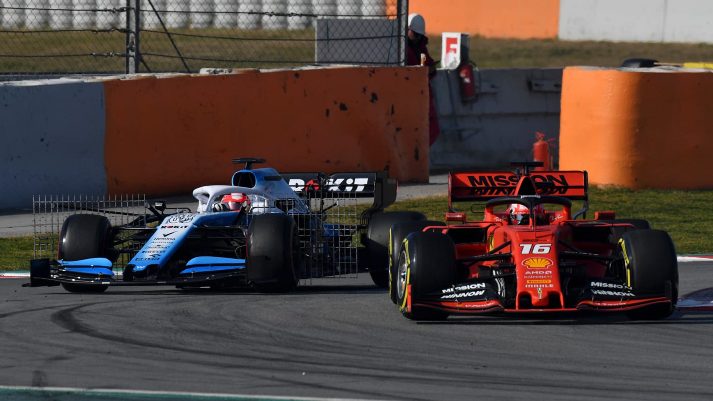 CIRCUIT DE BARCELONA-CATALUNYA, SPAIN - FEBRUARY 21: Charles Leclerc, Ferrari SF90 and Robert Kubica, Williams FW42 during the Barcelona February testing at Circuit de Barcelona-Catalunya on February 21, 2019 in Circuit de Barcelona-Catalunya, Spain. (Photo by Mark Sutton / Sutton Images)