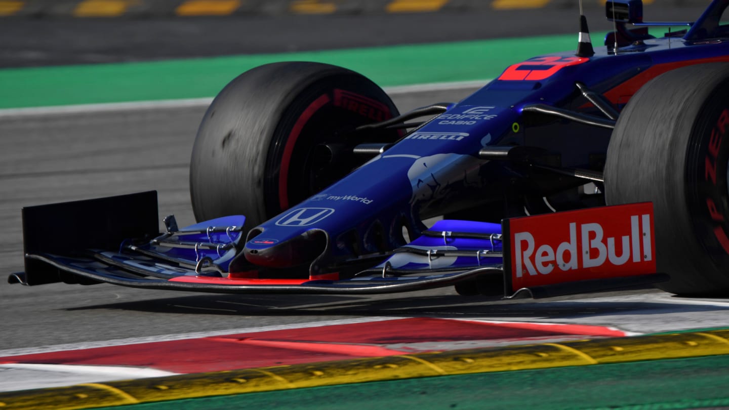 CIRCUIT DE BARCELONA-CATALUNYA, SPAIN - FEBRUARY 21: Scuderia Toro Rosso STR14 nose and front wing during the Barcelona February testing at Circuit de Barcelona-Catalunya on February 21, 2019 in Circuit de Barcelona-Catalunya, Spain. (Photo by Mark Sutton / Sutton Images)