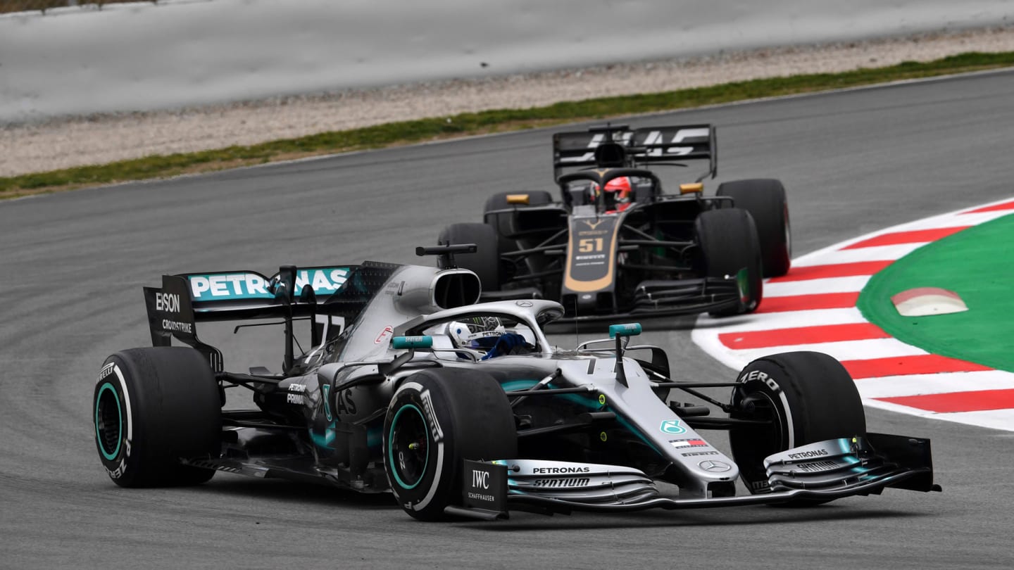 CIRCUIT DE BARCELONA-CATALUNYA, SPAIN - FEBRUARY 20: Valtteri Bottas, Mercedes-AMG F1 W10 EQ Power+ and Pietro Fittipaldi, Haas VF-19 during the Barcelona February testing at Circuit de Barcelona-Catalunya on February 20, 2019 in Circuit de Barcelona-Catalunya, Spain. (Photo by Mark Sutton / Sutton Images)