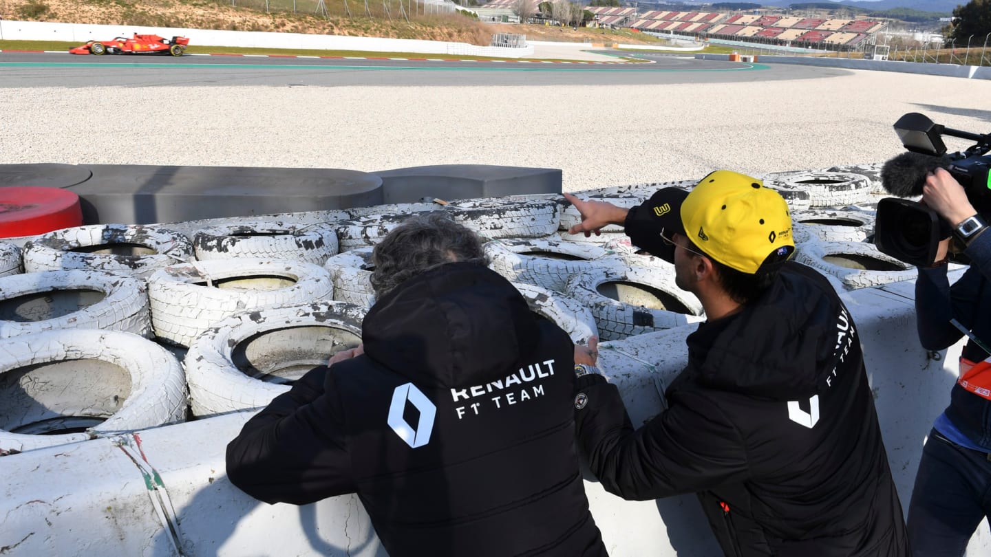 CIRCUIT DE BARCELONA-CATALUNYA, SPAIN - FEBRUARY 19: Daniel Ricciardo, Renault Sport F1 Team and