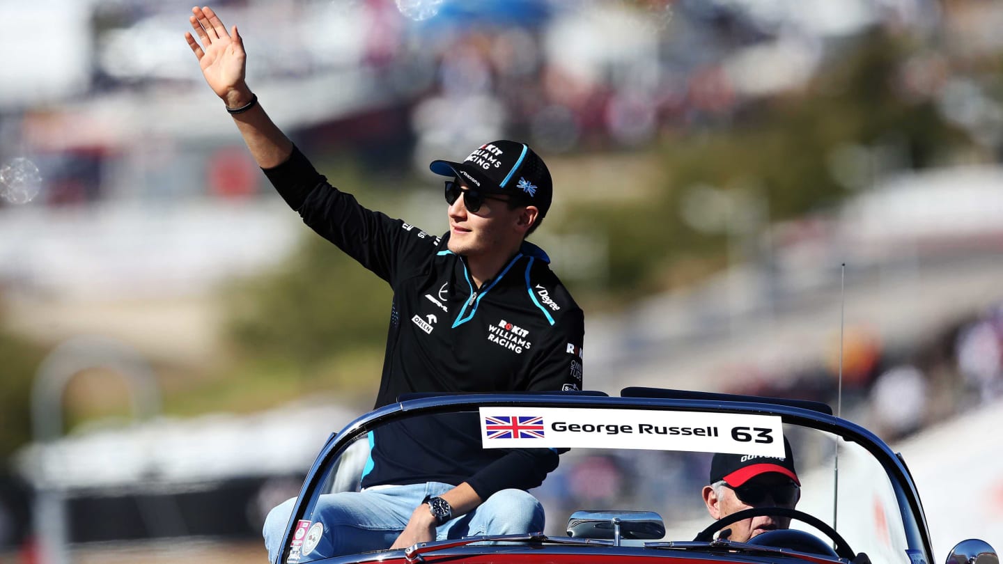 AUSTIN, TEXAS - NOVEMBER 03: George Russell of Great Britain and Williams waves to the crowd on the drivers parade before the F1 Grand Prix of USA at Circuit of The Americas on November 03, 2019 in Austin, Texas. (Photo by Charles Coates/Getty Images)