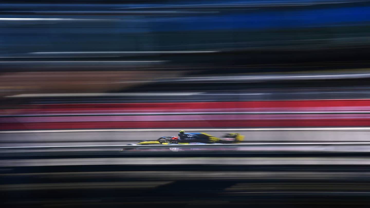 NORTHAMPTON, ENGLAND - AUGUST 08: Esteban Ocon of France driving the (31) Renault Sport Formula One Team RS20 drives on track during final practice for the F1 70th Anniversary Grand Prix at Silverstone on August 08, 2020 in Northampton, England. (Photo by Mario Renzi - Formula 1/Formula 1 via Getty Images)