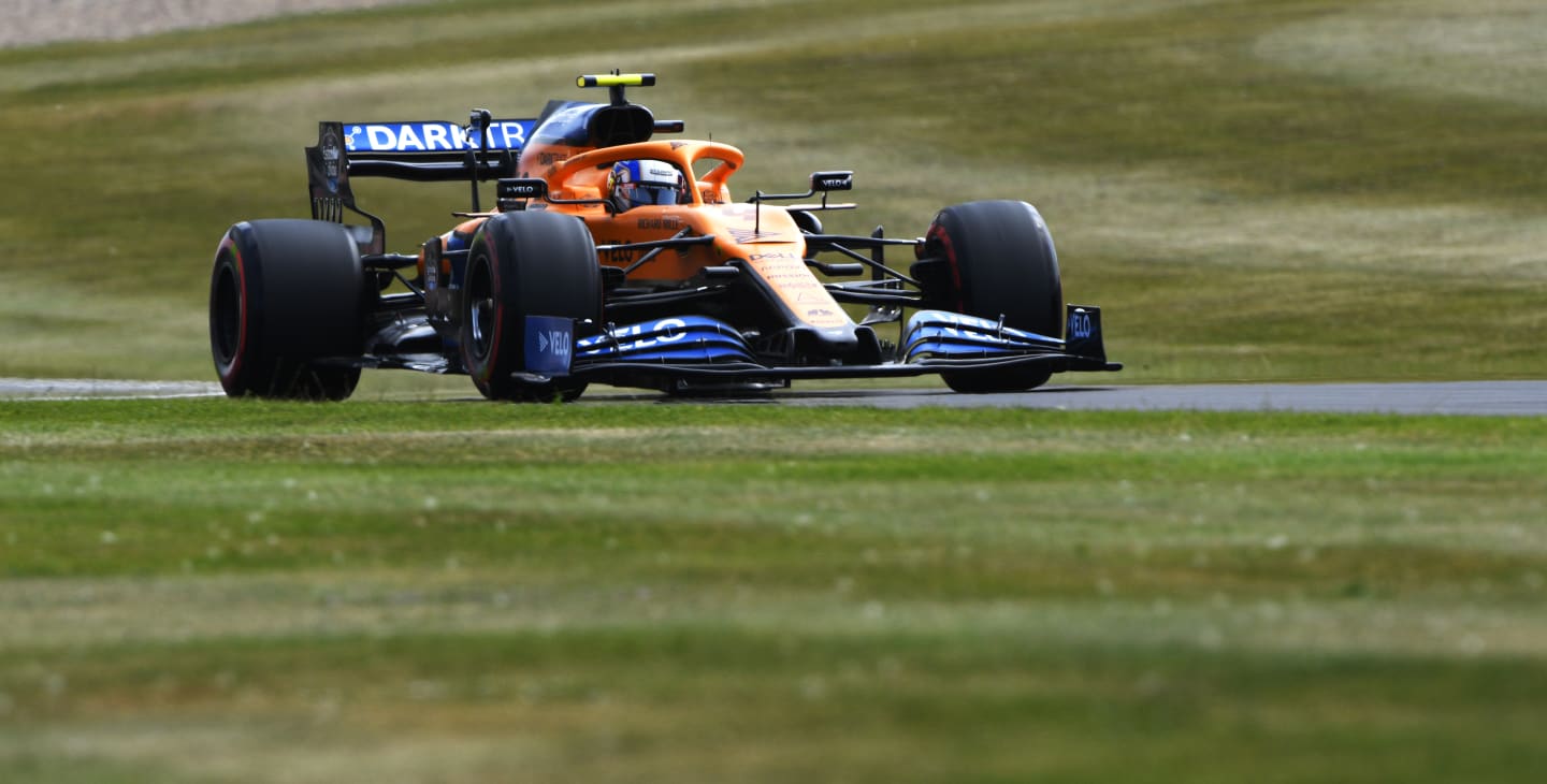 NORTHAMPTON, ENGLAND - AUGUST 08: Lando Norris of Great Britain driving the (4) McLaren F1 Team MCL35 Renault on track during qualifying for the F1 70th Anniversary Grand Prix at Silverstone on August 08, 2020 in Northampton, England. (Photo by Rudy Carezzevoli/Getty Images)