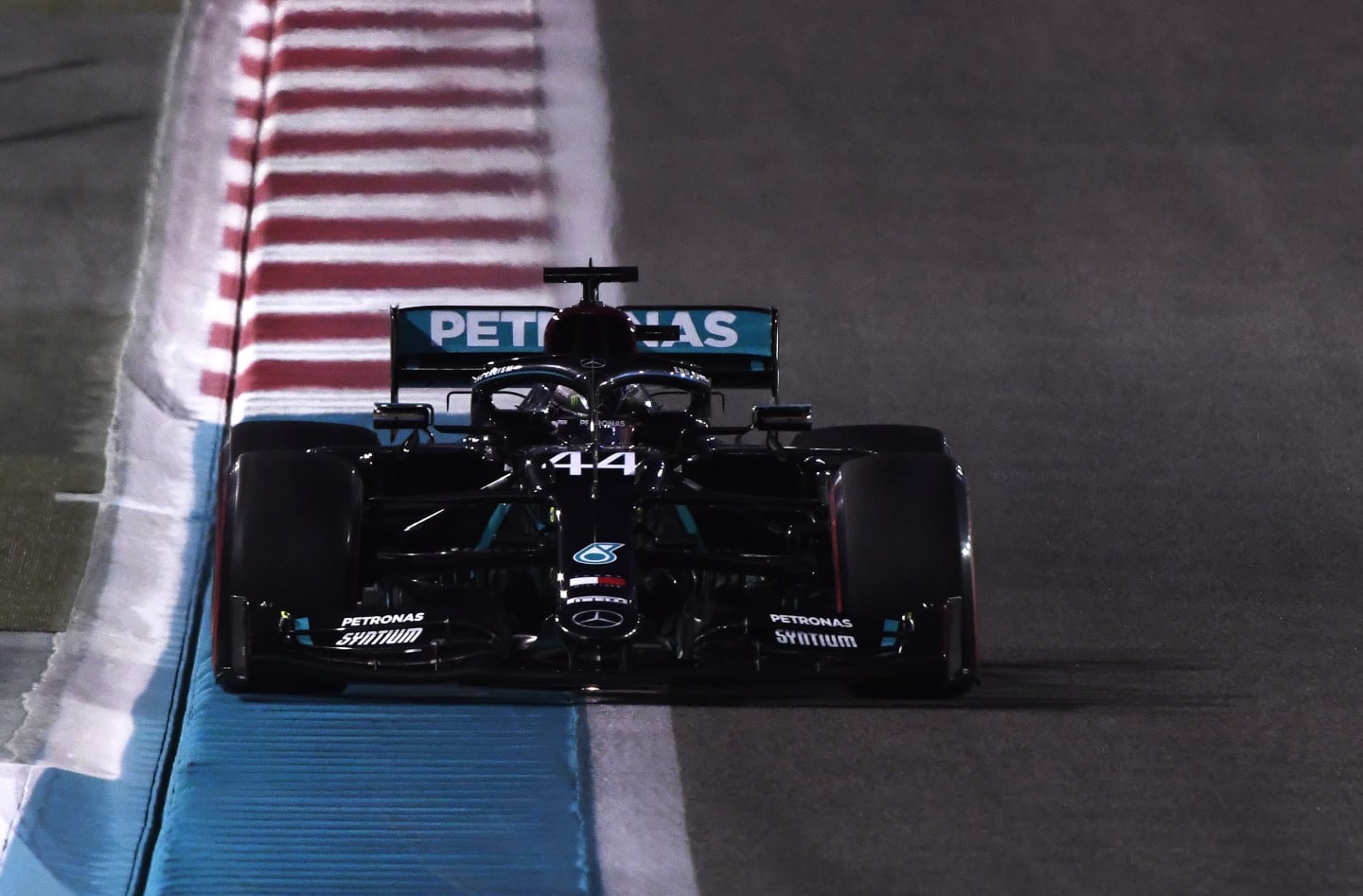 ABU DHABI, UNITED ARAB EMIRATES - DECEMBER 11: Lewis Hamilton of Great Britain driving the (44) Mercedes AMG Petronas F1 Team Mercedes W11 on track during practice ahead of the F1 Grand Prix of Abu Dhabi at Yas Marina Circuit on December 11, 2020 in Abu Dhabi, United Arab Emirates. (Photo by Rudy Carezzevoli/Getty Images)