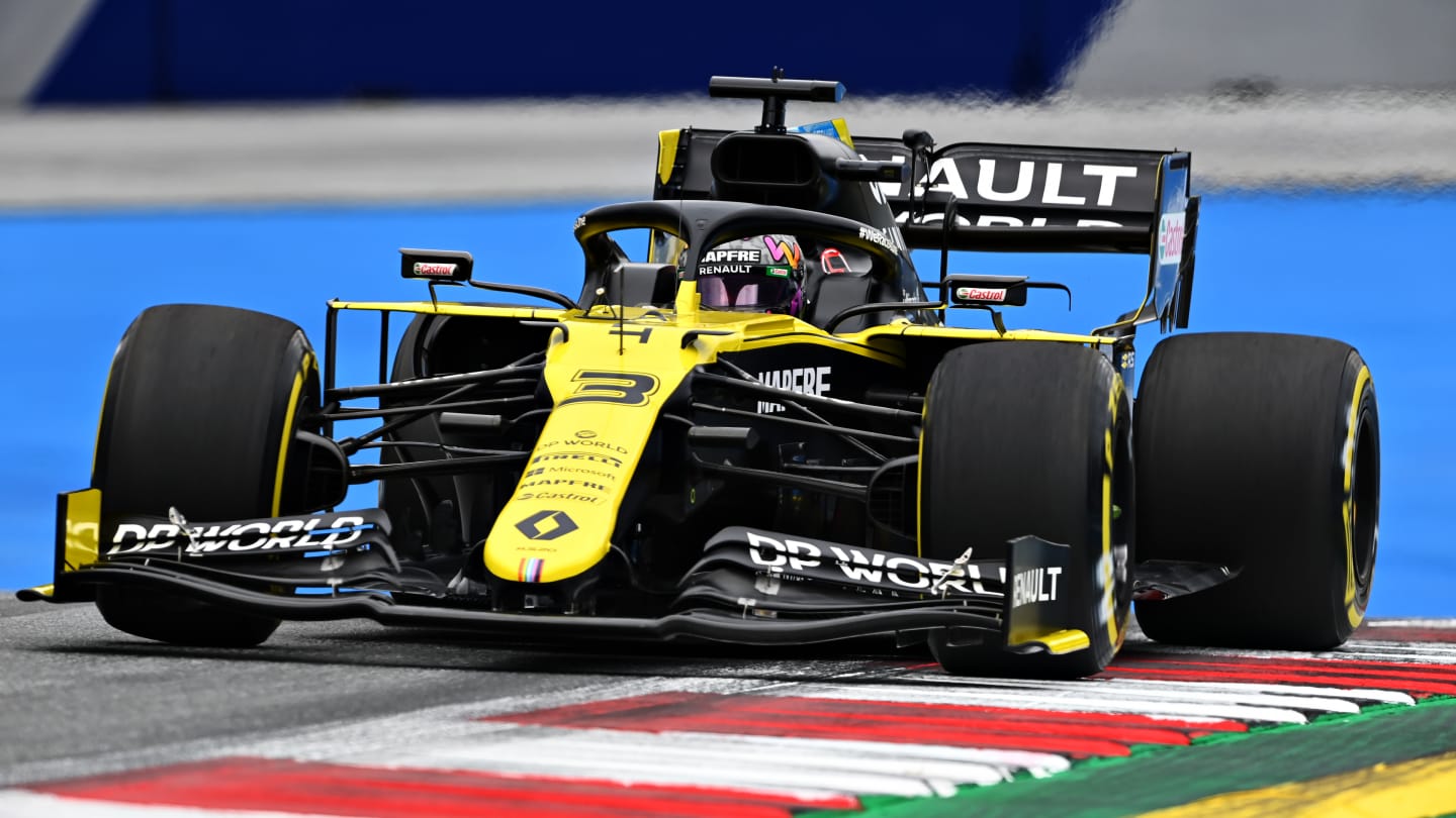 SPIELBERG, AUSTRIA - JULY 03: Daniel Ricciardo of Australia driving the (3) Renault Sport Formula One Team RS20 on track during practice for the F1 Grand Prix of Austria at Red Bull Ring on July 03, 2020 in Spielberg, Austria. (Photo by Clive Mason - Formula 1/Formula 1 via Getty Images)