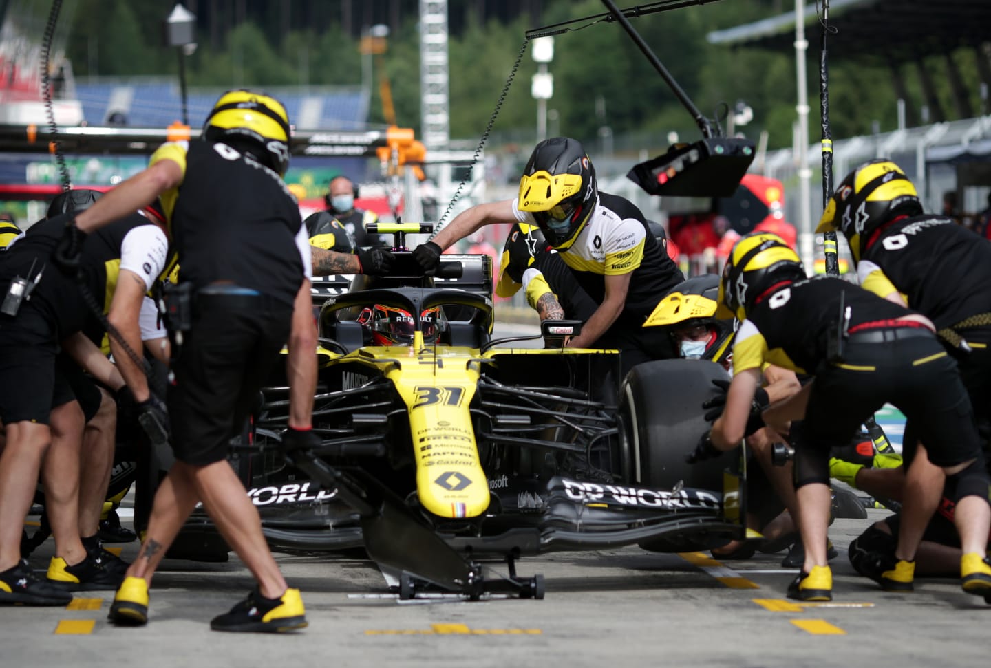 SPIELBERG, AUSTRIA - JULY 03:  Esteban Ocon of France driving the (31) Renault Sport Formula One Team RS20 comes in for a tyre change during practice for the F1 Grand Prix of Austria at Red Bull Ring on July 03, 2020 in Spielberg, Austria. (Photo by Peter Fox/Getty Images)