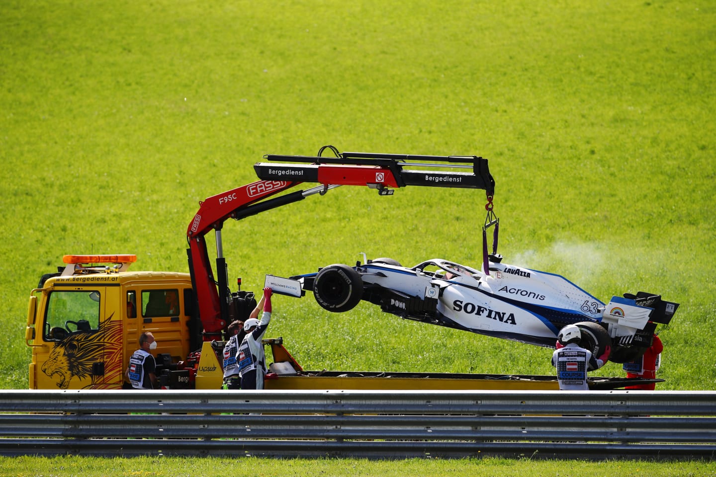 SPIELBERG, AUSTRIA - JULY 05: George Russell of Great Britain driving the (63) Williams Racing FW43