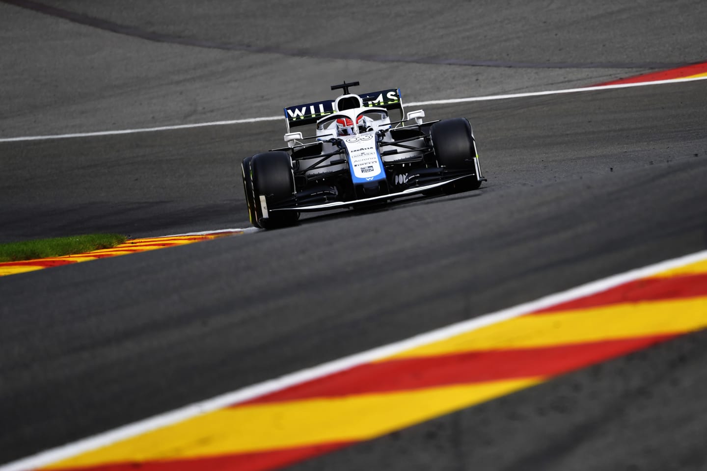 SPA, BELGIUM - AUGUST 28: George Russell of Great Britain driving the (63) Williams Racing FW43 Mercedes on track during practice for the F1 Grand Prix of Belgium at Circuit de Spa-Francorchamps on August 28, 2020 in Spa, Belgium. (Photo by John Thuys/Pool via Getty Images)
