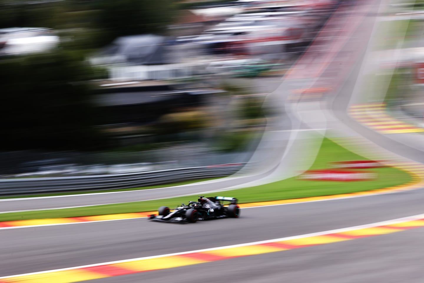 SPA, BELGIUM - AUGUST 29: Lewis Hamilton of Great Britain driving the (44) Mercedes AMG Petronas F1