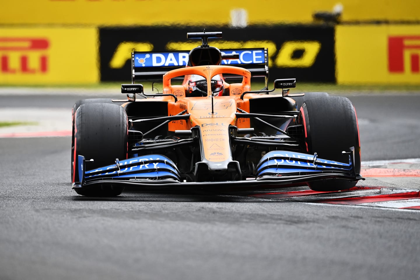 BUDAPEST, HUNGARY - JULY 18: Carlos Sainz of Spain driving the (55) McLaren F1 Team MCL35 Renault on track during qualifying for the F1 Grand Prix of Hungary at Hungaroring on July 18, 2020 in Budapest, Hungary. (Photo by Joe Klamar/Pool via Getty Images)