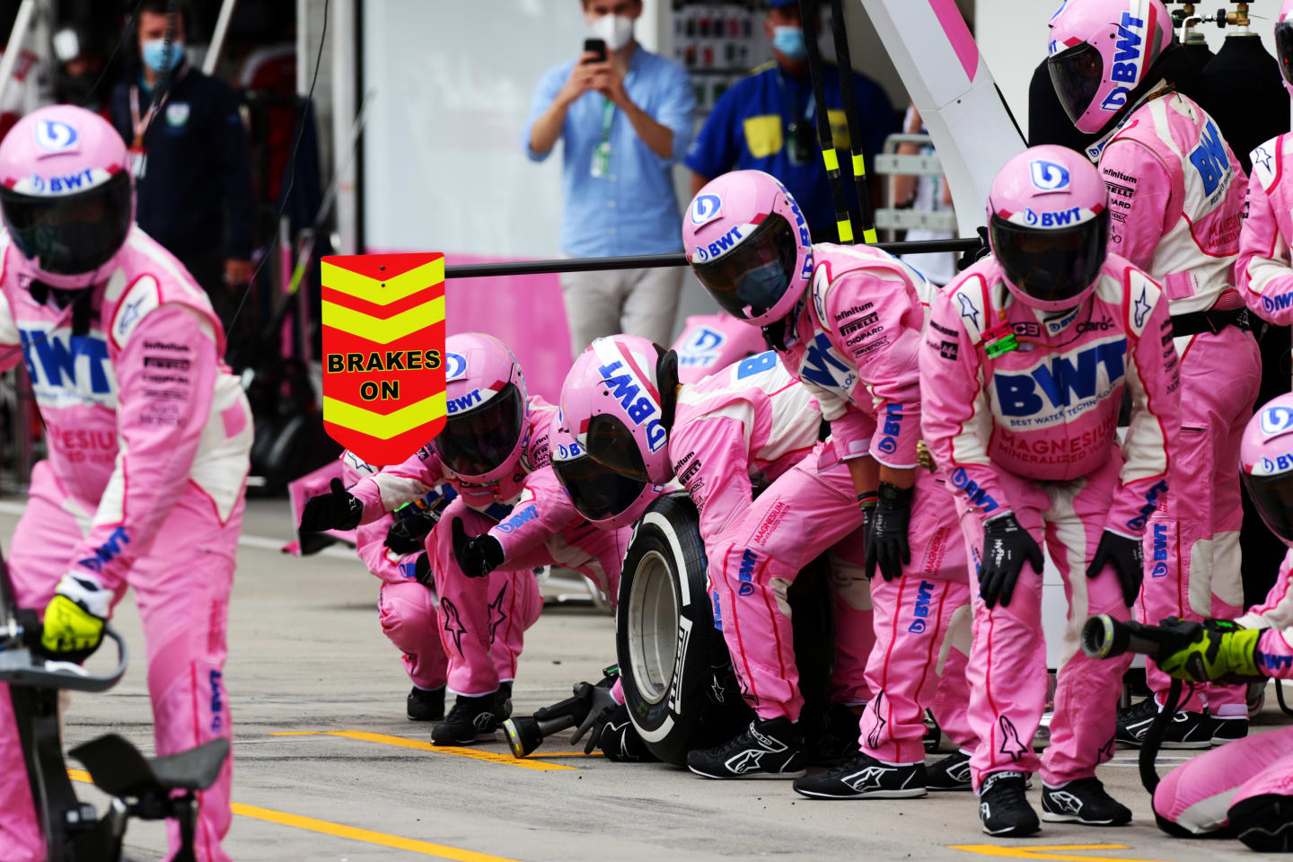 BUDAPEST, HUNGARY - JULY 19: Racing Point team members prepare for a pit stop during the Formula One Grand Prix of Hungary at Hungaroring on July 19, 2020 in Budapest, Hungary. (Photo by Peter Fox/Getty Images)