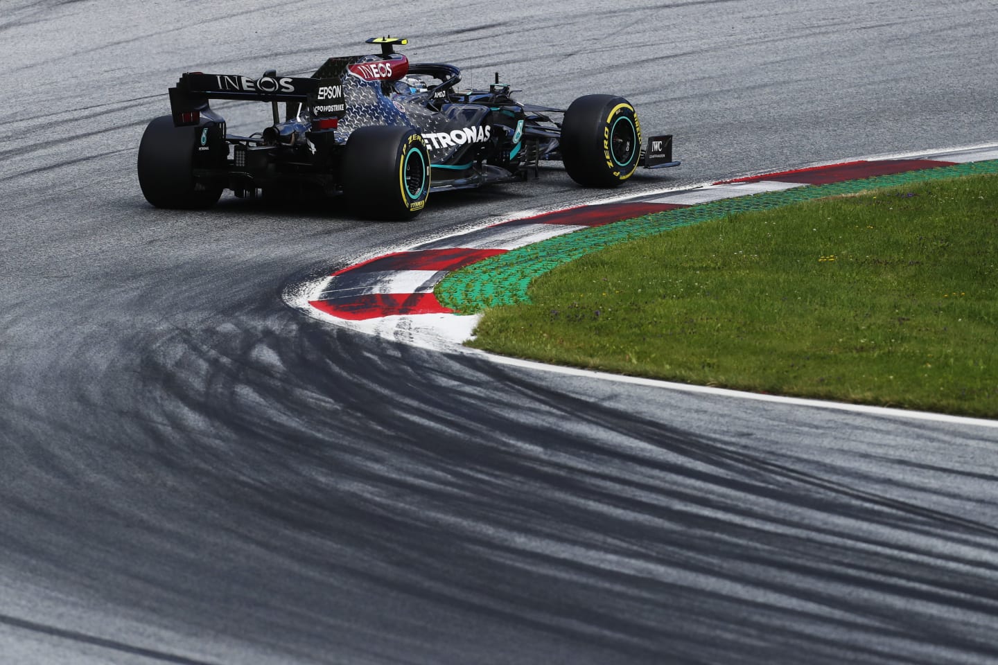 SPIELBERG, AUSTRIA - JULY 12: Valtteri Bottas of Finland driving the (77) Mercedes AMG Petronas F1 Team Mercedes W11 on track during the Formula One Grand Prix of Styria at Red Bull Ring on July 12, 2020 in Spielberg, Austria. (Photo by Darko Bandic/Pool via Getty Images)