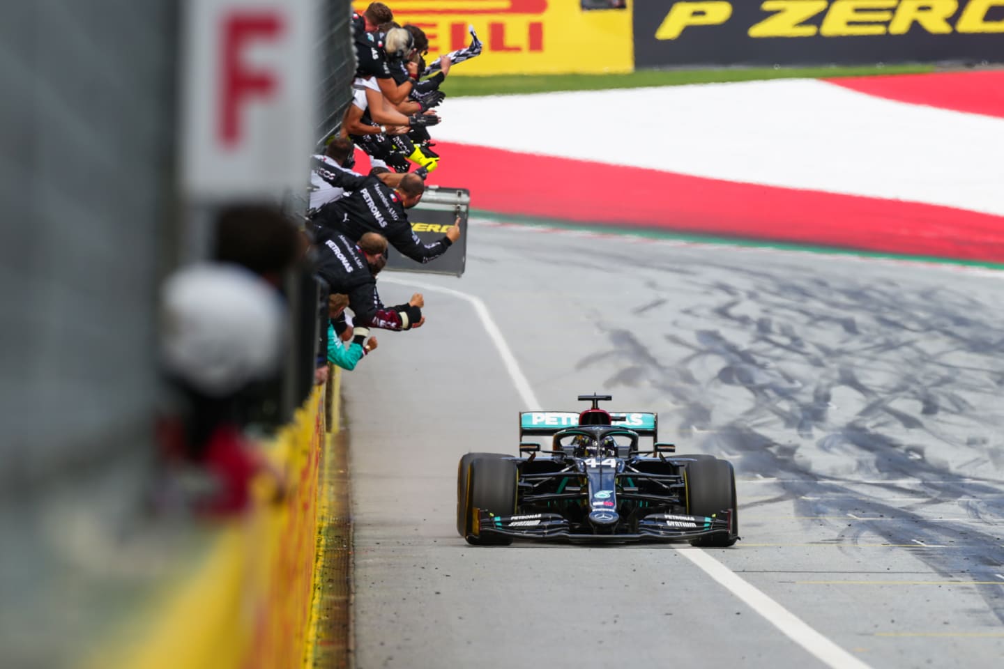 SPIELBERG, AUSTRIA - JULY 12: Lewis Hamilton of Mercedes and Great Britain during the Formula One Grand Prix of Styria at Red Bull Ring on July 12, 2020 in Spielberg, Austria. (Photo by Peter Fox/Getty Images)