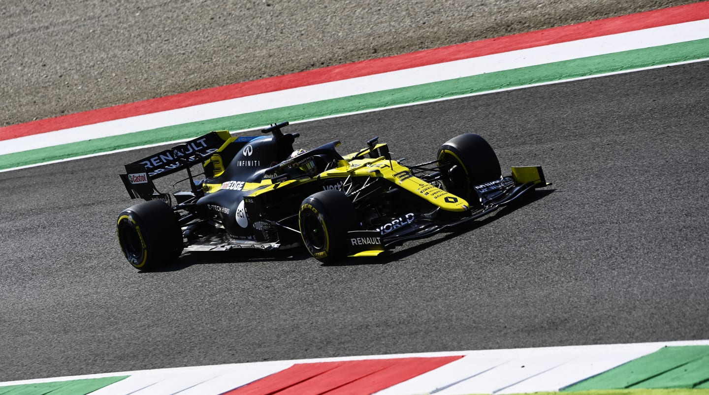 SCARPERIA, ITALY - SEPTEMBER 11: Daniel Ricciardo of Australia driving the (3) Renault Sport