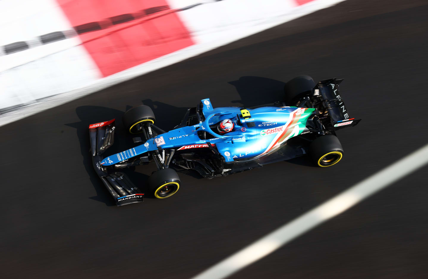 ABU DHABI, UNITED ARAB EMIRATES - DECEMBER 11: Esteban Ocon of France driving the (31) Alpine A521 Renault during final practice ahead of the F1 Grand Prix of Abu Dhabi at Yas Marina Circuit on December 11, 2021 in Abu Dhabi, United Arab Emirates. (Photo by Clive Rose/Getty Images)