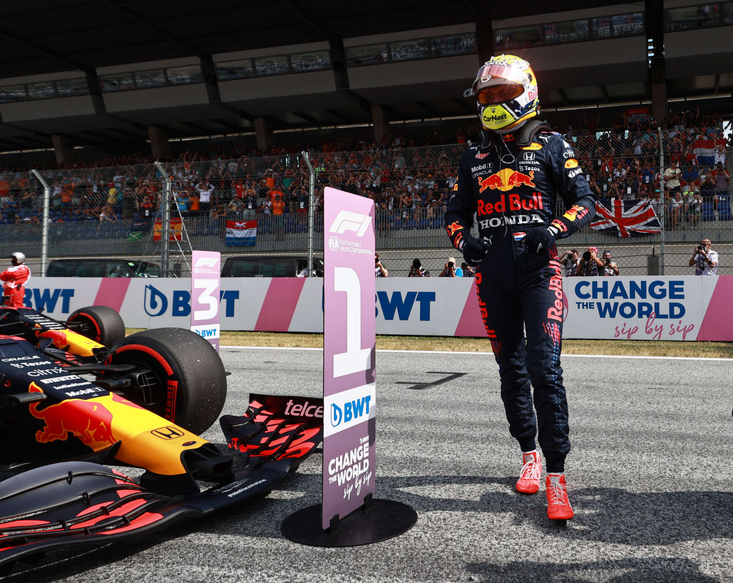 SPIELBERG, AUSTRIA - JULY 03: Pole position qualifier Max Verstappen of Netherlands and Red Bull Racing celebrates in parc ferme during qualifying ahead of the F1 Grand Prix of Austria at Red Bull Ring on July 03, 2021 in Spielberg, Austria. (Photo by Mark Thompson/Getty Images)