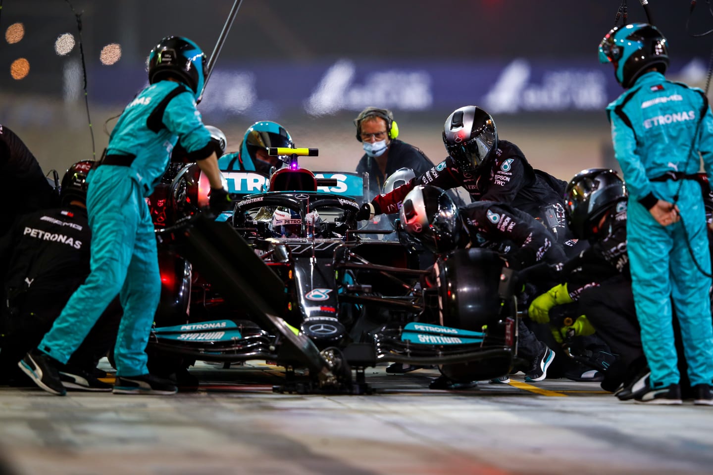 BAHRAIN, BAHRAIN - MARCH 28: Valtteri Bottas of Finland driving the (77) Mercedes AMG Petronas F1