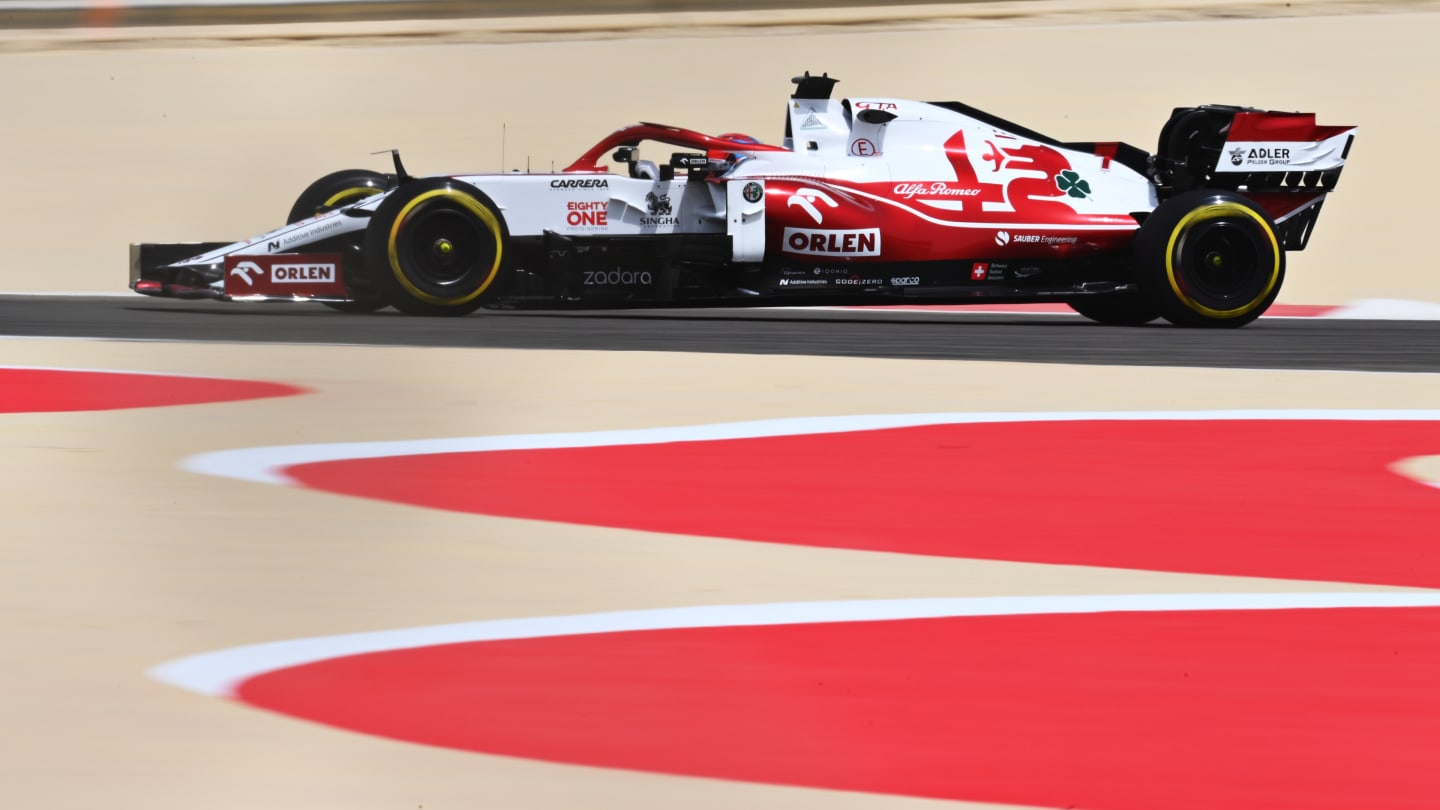 Kimi Raikkonen takes the new Alfa Romeo C41 out on track