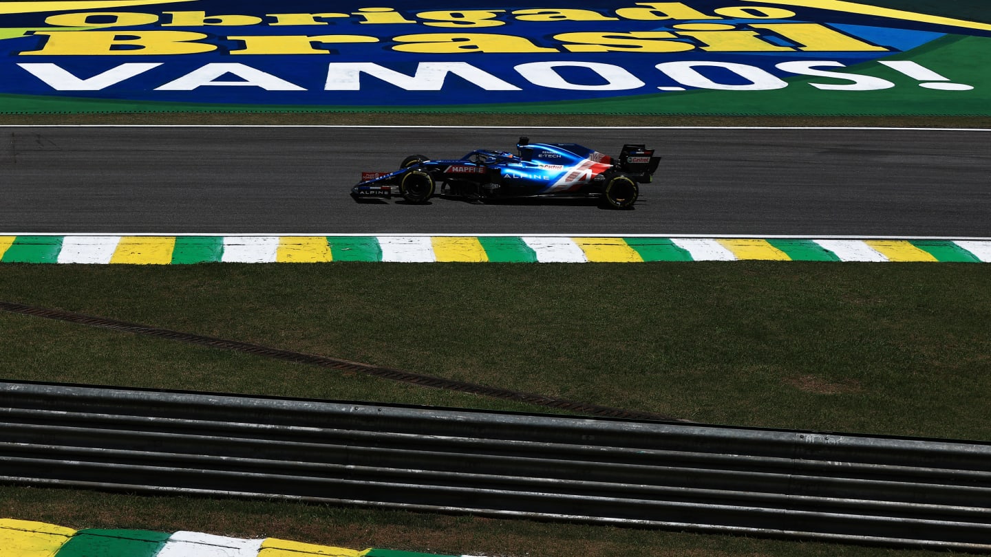 SAO PAULO, BRAZIL - NOVEMBER 13: Fernando Alonso of Spain driving the (14) Alpine A521 Renault