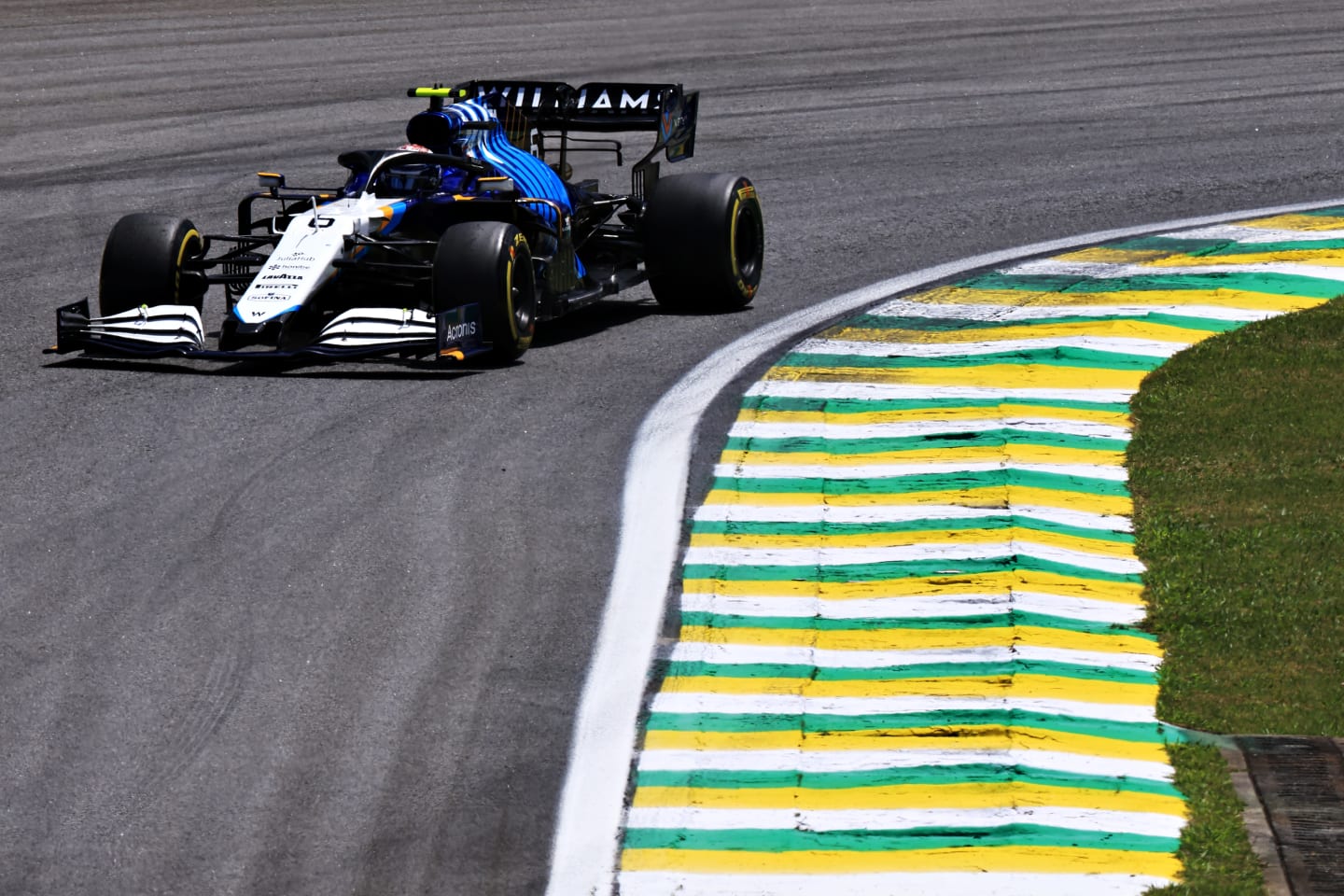 SAO PAULO, BRAZIL - NOVEMBER 13: Nicholas Latifi of Canada driving the (6) Williams Racing FW43B Mercedes during practice ahead of the F1 Grand Prix of Brazil at Autodromo Jose Carlos Pace on November 13, 2021 in Sao Paulo, Brazil. (Photo by Buda Mendes/Getty Images)