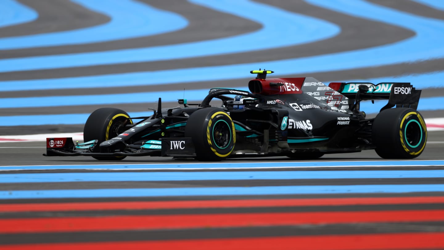 LE CASTELLET, FRANCE - JUNE 19: Valtteri Bottas of Finland driving the (77) Mercedes AMG Petronas F1 Team Mercedes W12 on track during qualifying ahead of the F1 Grand Prix of France at Circuit Paul Ricard on June 19, 2021 in Le Castellet, France. (Photo by Bryn Lennon - Formula 1/Formula 1 via Getty Images)