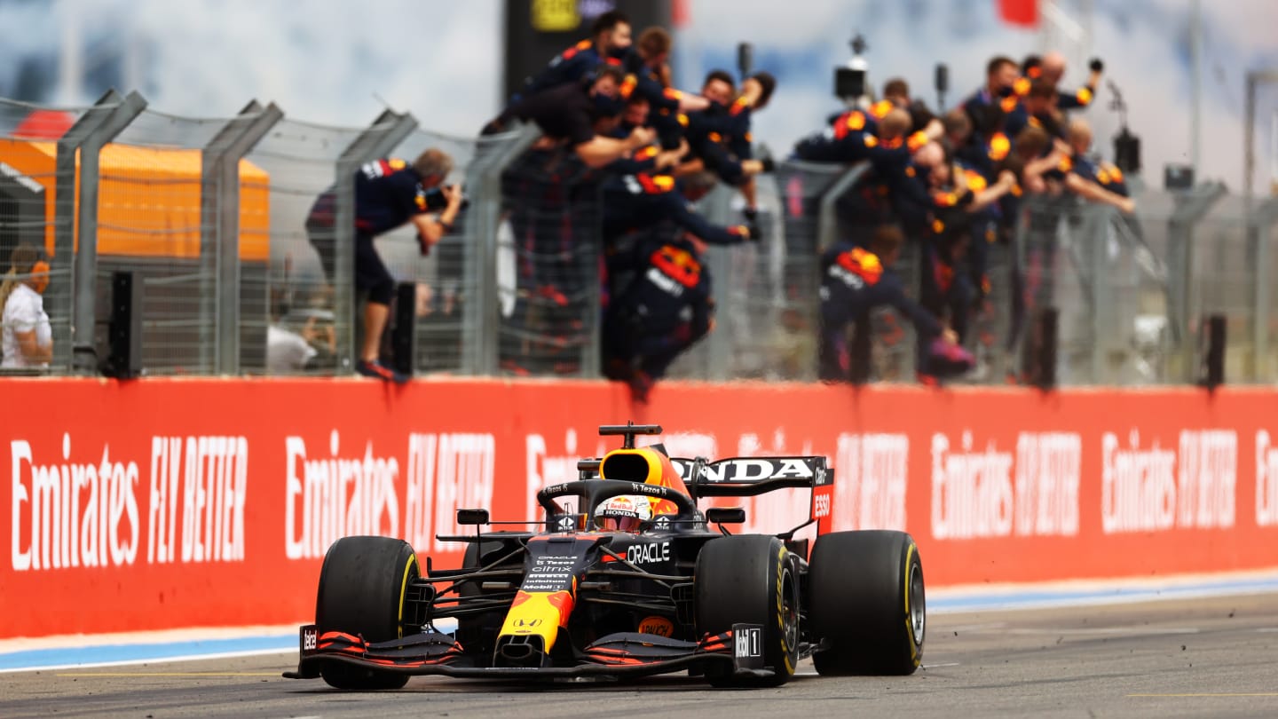 LE CASTELLET, FRANCE - JUNE 20: Max Verstappen of the Netherlands driving the (33) Red Bull Racing