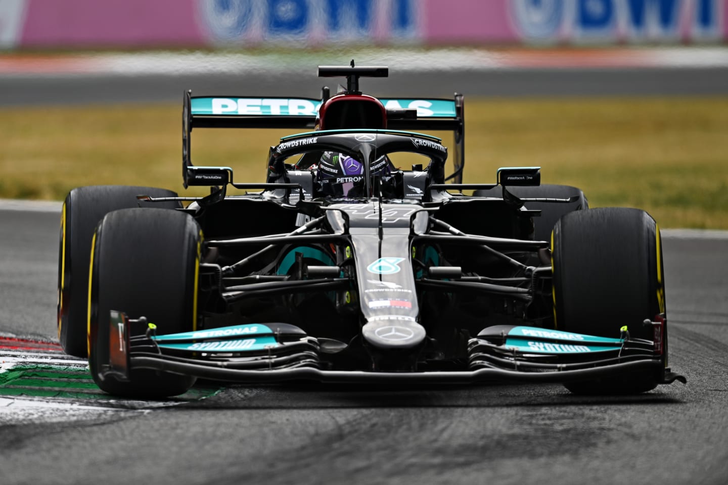 MONZA, ITALY - SEPTEMBER 10: Lewis Hamilton of Great Britain driving the (44) Mercedes AMG Petronas