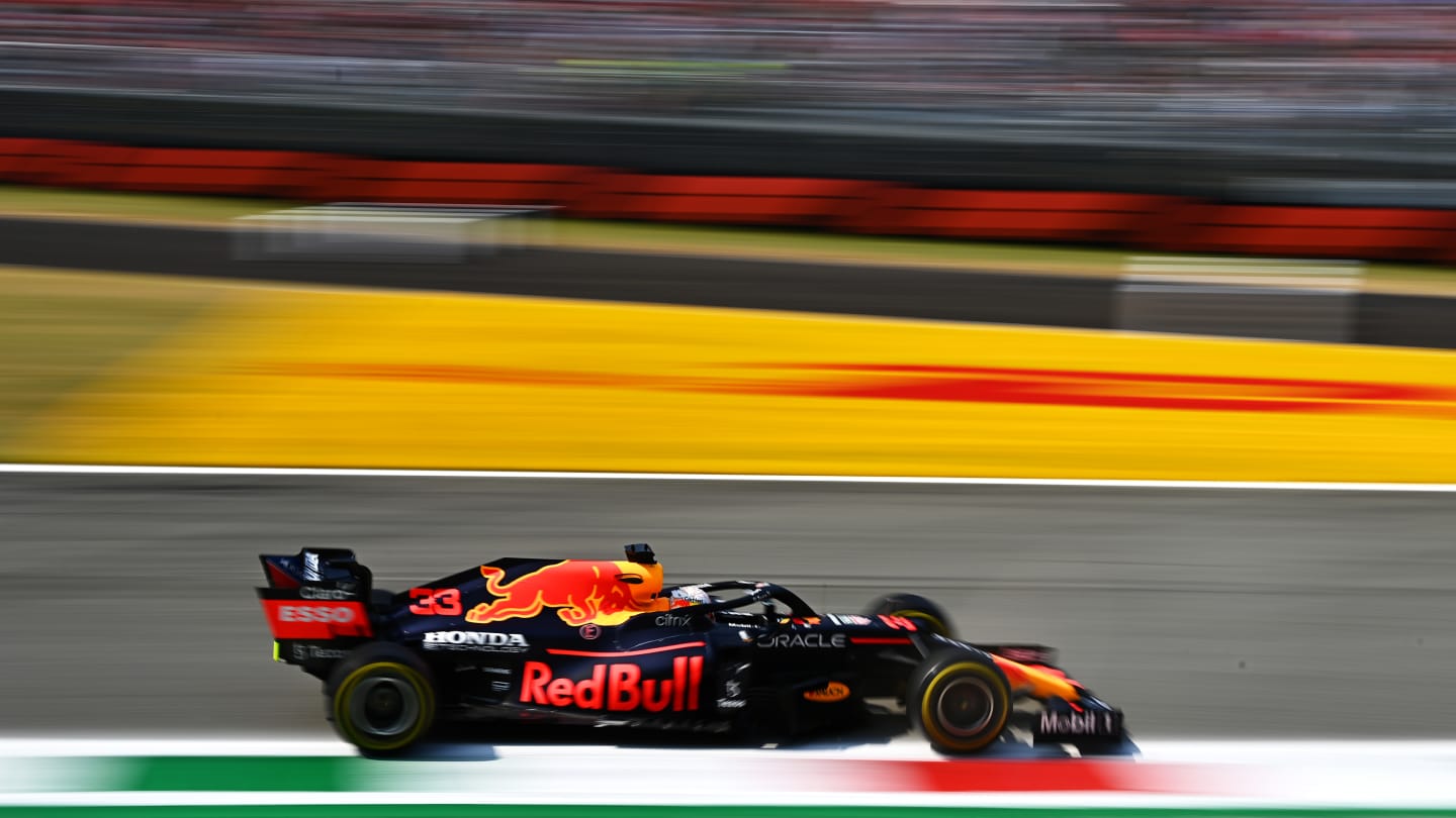 MONZA, ITALY - SEPTEMBER 11: Max Verstappen of the Netherlands driving the (33) Red Bull Racing
