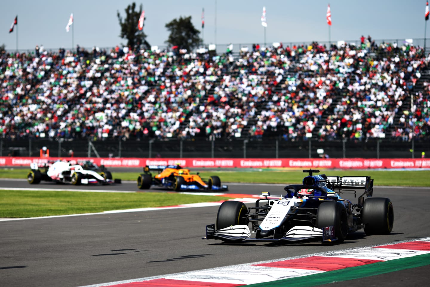 MEXICO CITY, MEXICO - NOVEMBER 07: George Russell of Great Britain driving the (63) Williams Racing FW43B Mercedes during the F1 Grand Prix of Mexico at Autodromo Hermanos Rodriguez on November 07, 2021 in Mexico City, Mexico. (Photo by Peter Fox/Getty Images)
