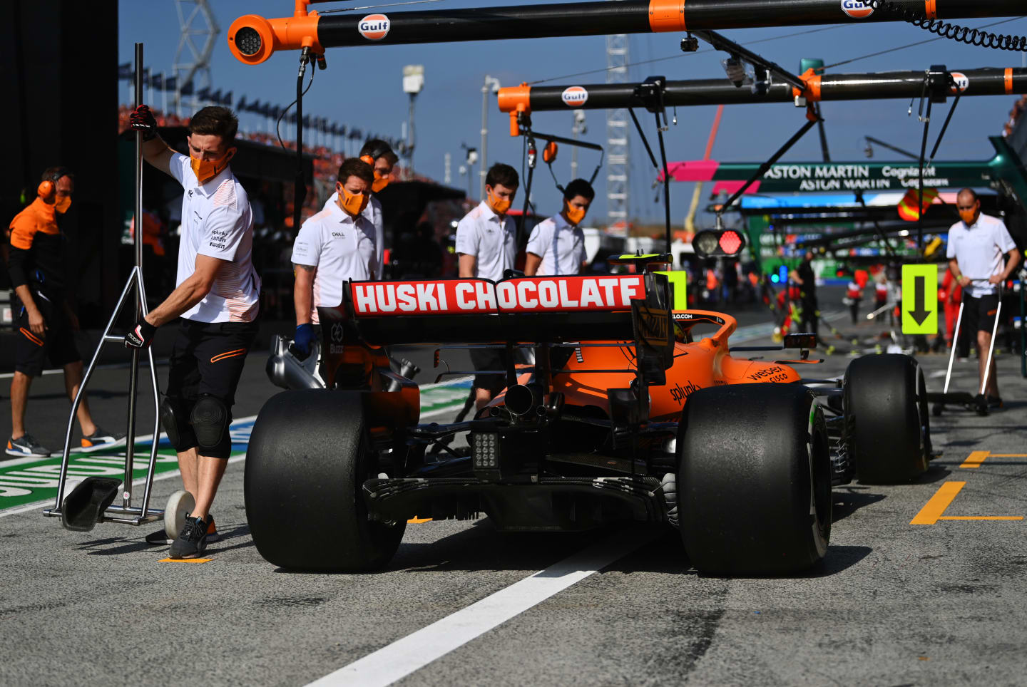 ZANDVOORT, NETHERLANDS - SEPTEMBER 03: Lando Norris of Great Britain driving the (4) McLaren F1 Team MCL35M Mercedes stops in the Pitlane during practice ahead of the F1 Grand Prix of The Netherlands at Circuit Zandvoort on September 03, 2021 in Zandvoort, Netherlands. (Photo by Dan Mullan/Getty Images)