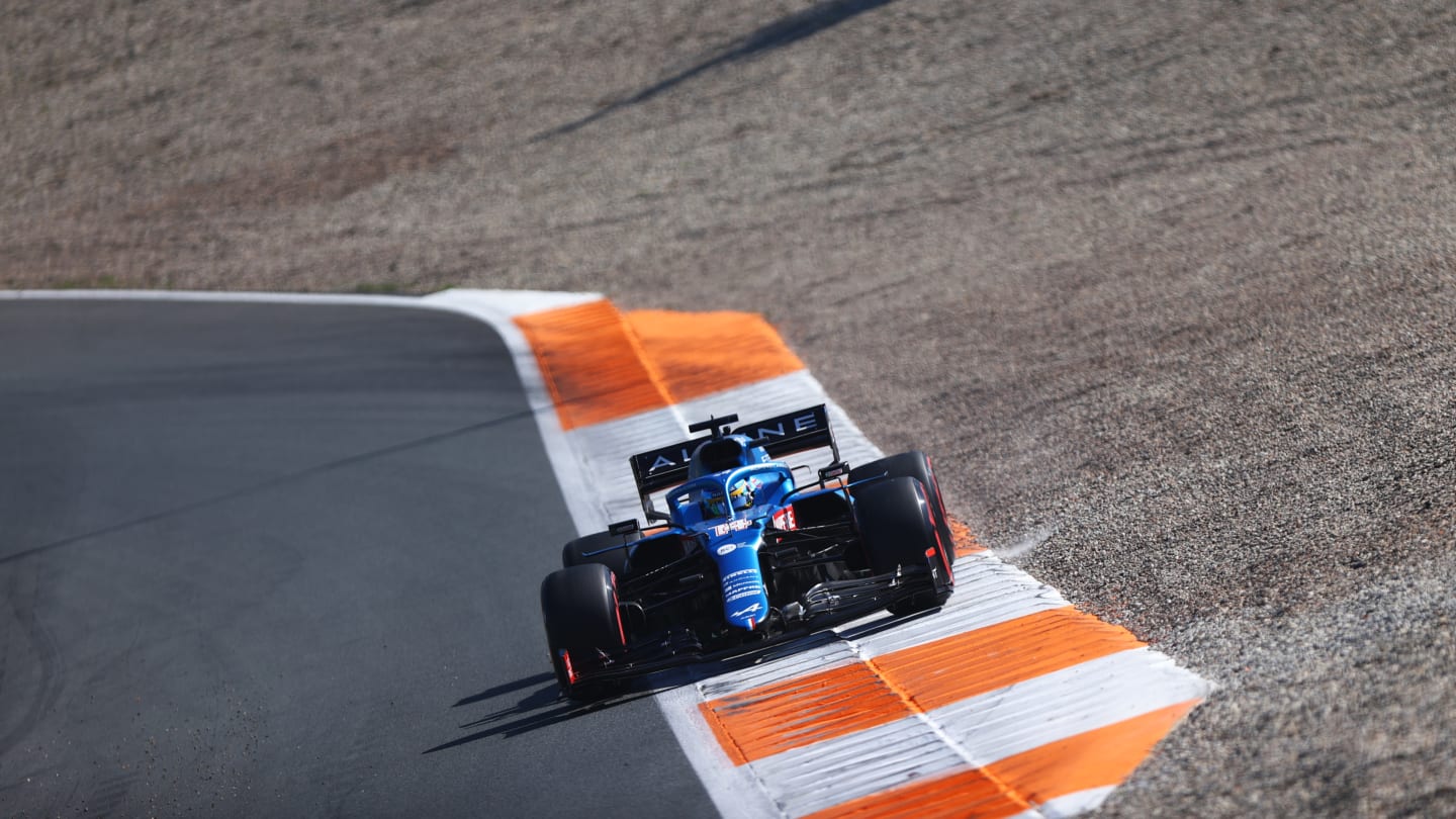 ZANDVOORT, NETHERLANDS - SEPTEMBER 04: Fernando Alonso of Spain driving the (14) Alpine A521 Renault during final practice ahead of the F1 Grand Prix of The Netherlands at Circuit Zandvoort on September 04, 2021 in Zandvoort, Netherlands. (Photo by Dan Istitene - Formula 1/Formula 1 via Getty Images)