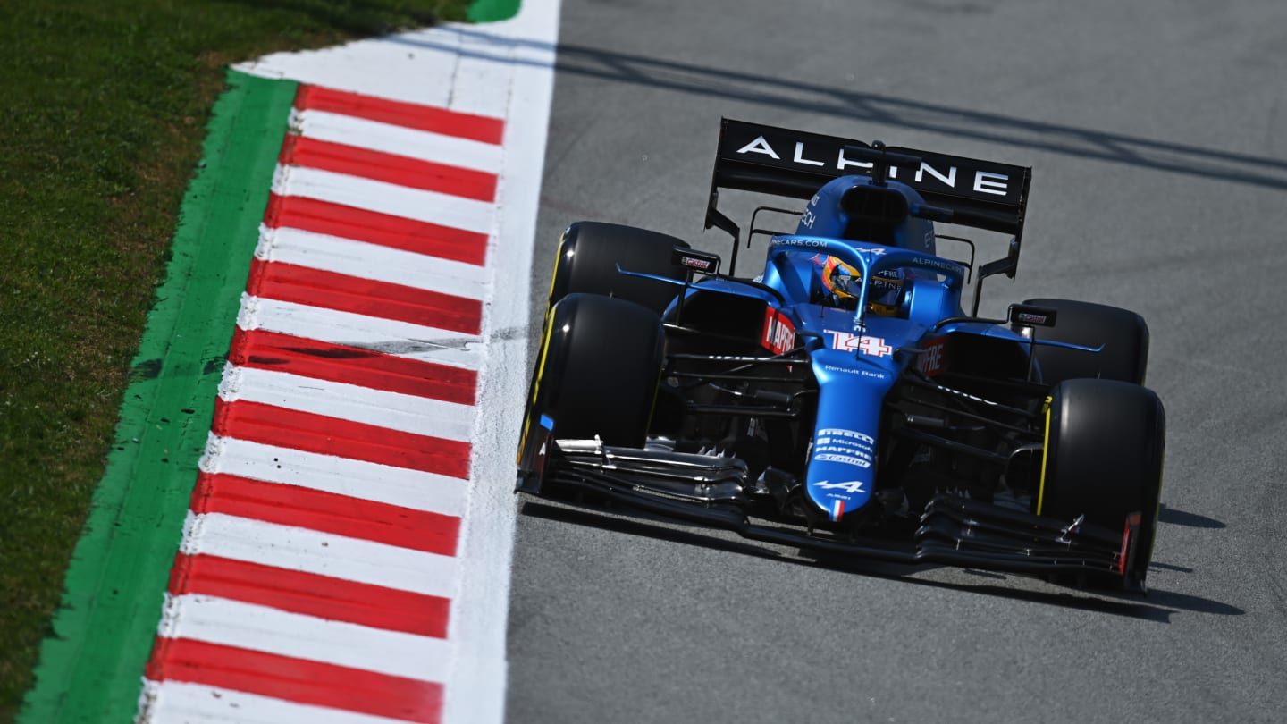 BARCELONA, SPAIN - MAY 07: Fernando Alonso of Spain driving the (14) Alpine A521 Renault on track during practice for the F1 Grand Prix of Spain at Circuit de Barcelona-Catalunya on May 07, 2021 in Barcelona, Spain. (Photo by Clive Mason - Formula 1/Formula 1 via Getty Images)