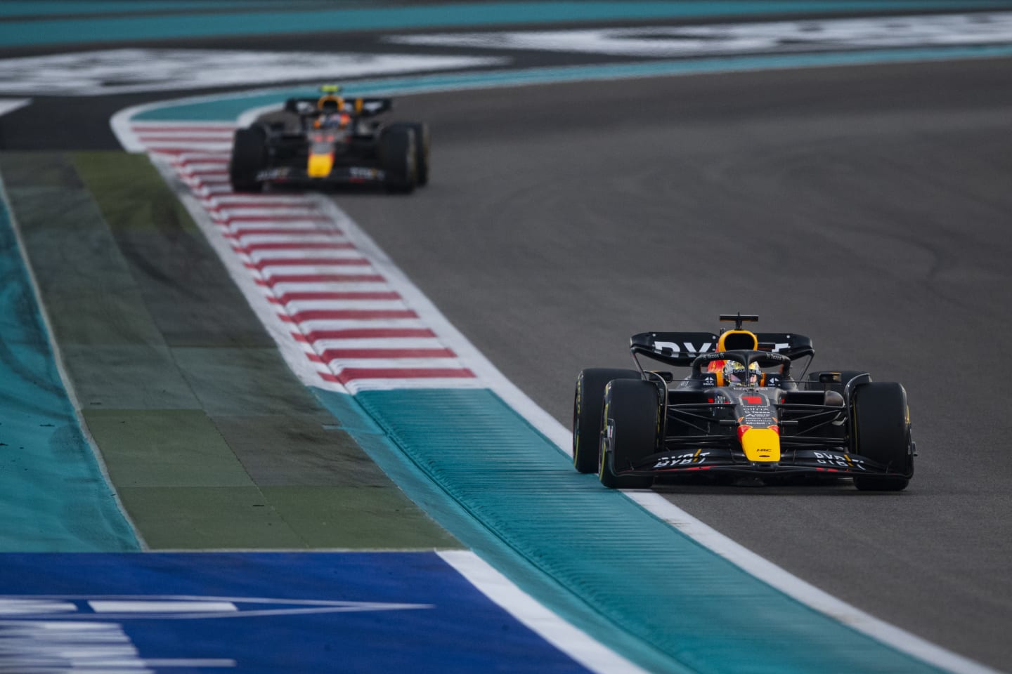 ABU DHABI, UNITED ARAB EMIRATES - NOVEMBER 20: Max Verstappen of the Netherlands driving the (1)