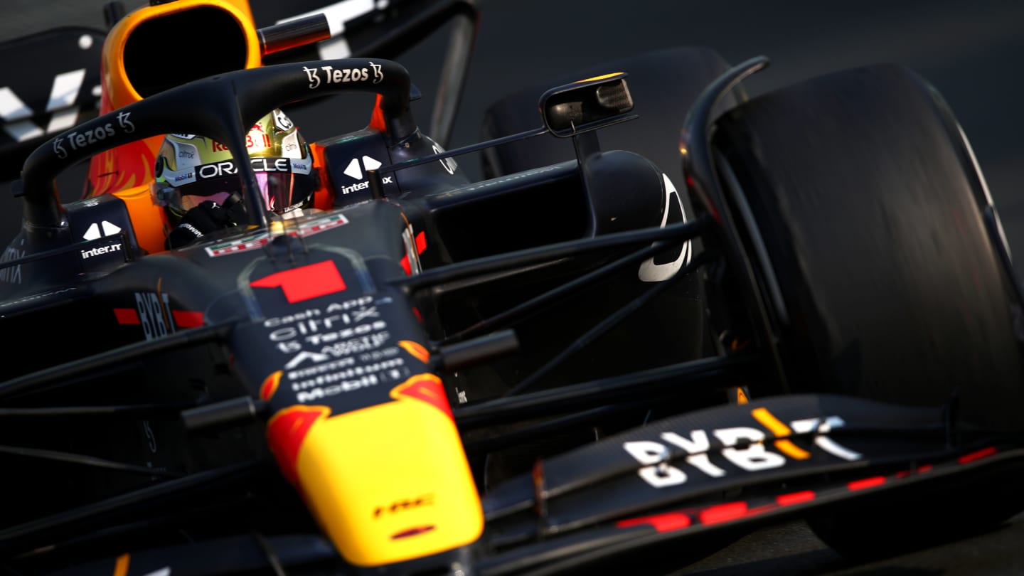 ABU DHABI, UNITED ARAB EMIRATES - NOVEMBER 22: Max Verstappen of the Netherlands driving the (1)