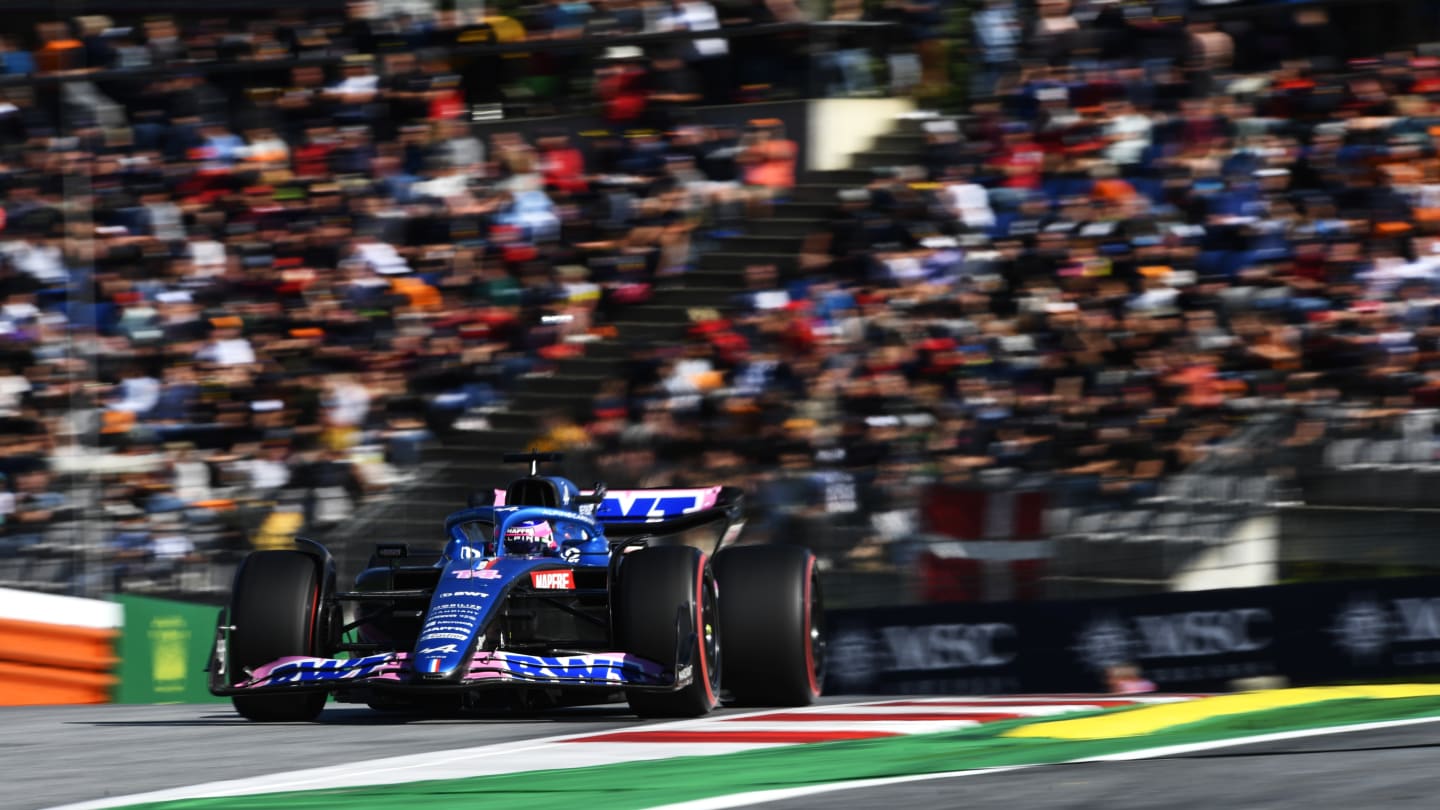 SPIELBERG, AUSTRIA - JULY 08: Fernando Alonso of Spain driving the (14) Alpine F1 A522 Renault on track during qualifying ahead of the F1 Grand Prix of Austria at Red Bull Ring on July 08, 2022 in Spielberg, Austria. (Photo by Rudy Carezzevoli - Formula 1/Formula 1 via Getty Images)