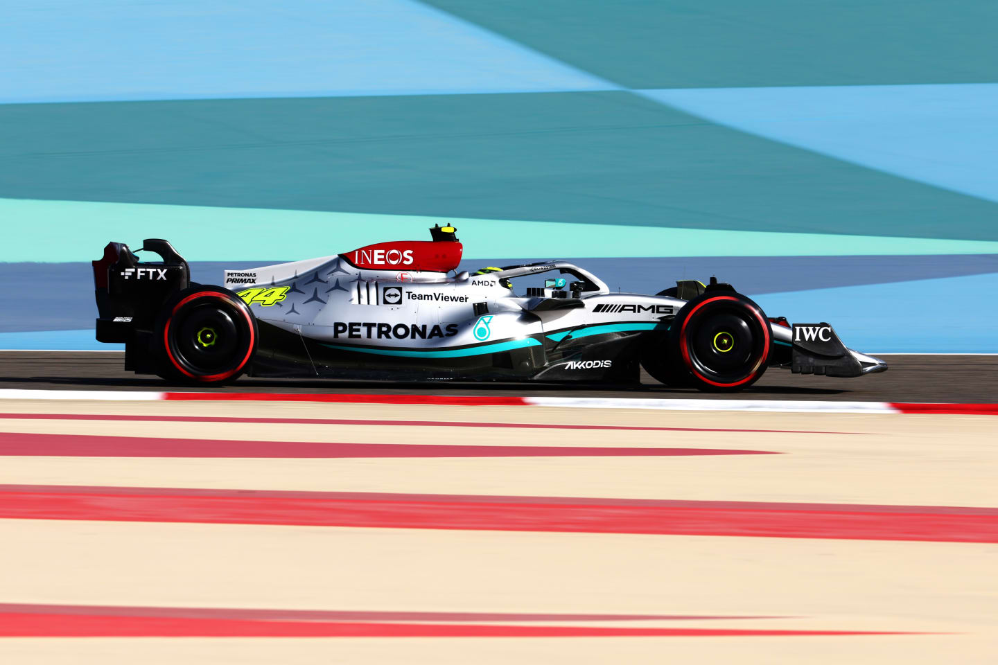 BAHRAIN, BAHRAIN - MARCH 19: Lewis Hamilton of Great Britain driving the (44) Mercedes AMG Petronas F1 Team W13 on track during final practice ahead of the F1 Grand Prix of Bahrain at Bahrain International Circuit on March 19, 2022 in Bahrain, Bahrain. (Photo by Mark Thompson/Getty Images)