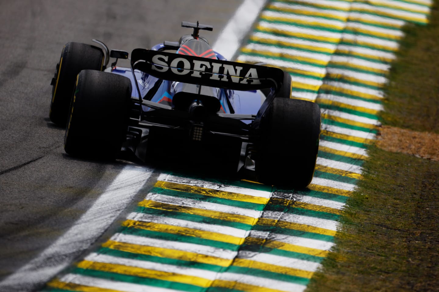SAO PAULO, BRAZIL - NOVEMBER 11: Alexander Albon of Thailand driving the (23) Williams FW44 Mercedes on track during practice ahead of the F1 Grand Prix of Brazil at Autodromo Jose Carlos Pace on November 11, 2022 in Sao Paulo, Brazil. (Photo by Chris Graythen/Getty Images)