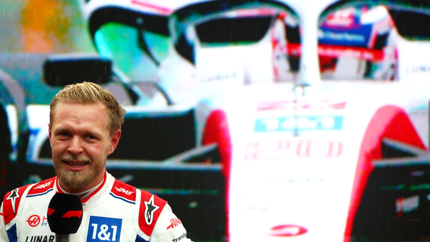 SAO PAULO, BRAZIL - NOVEMBER 11: Pole position qualifier Kevin Magnussen of Denmark and Haas F1