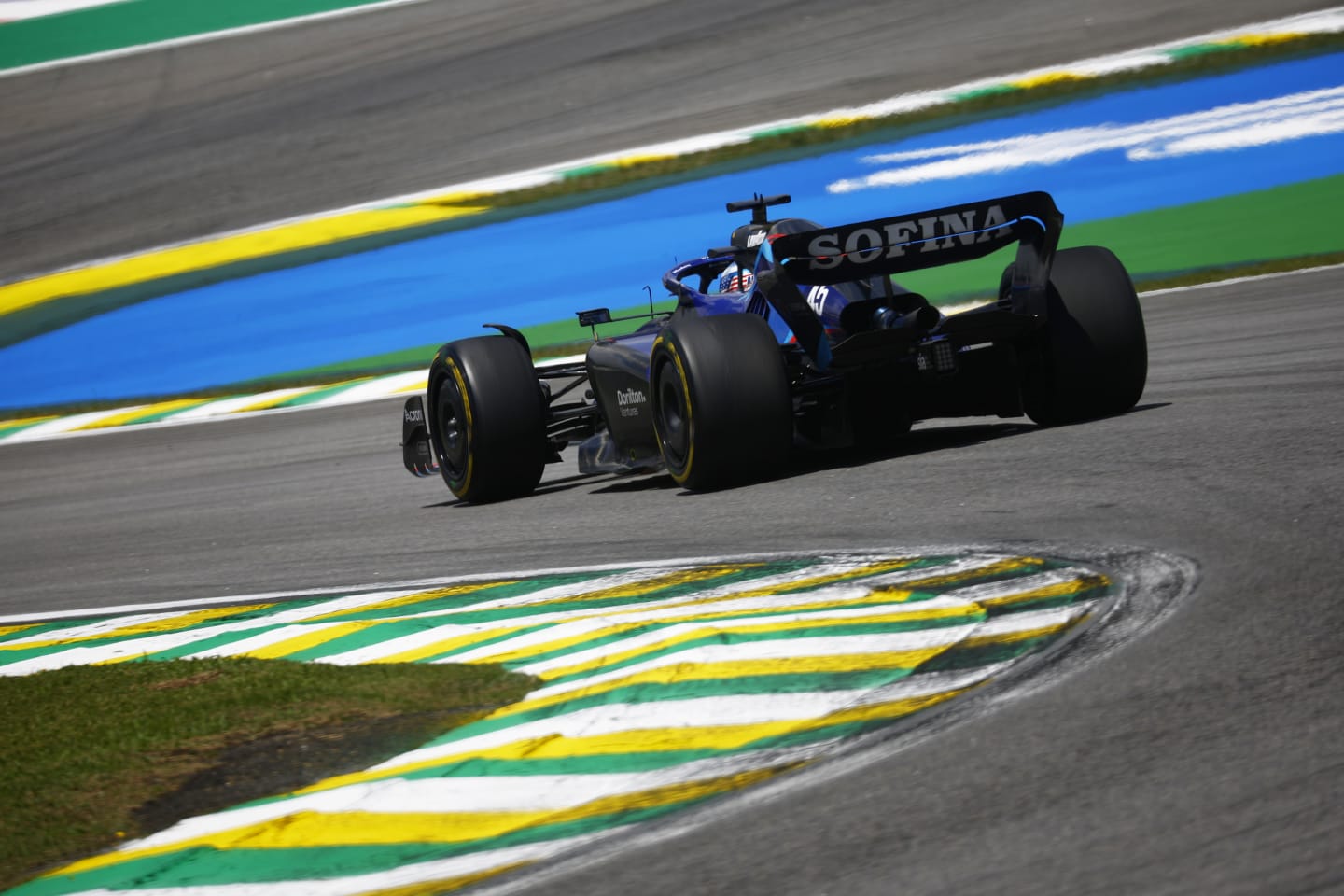 SAO PAULO, BRAZIL - NOVEMBER 12: Alexander Albon of Thailand driving the (23) Williams FW44 Mercedes on track during practice ahead of the F1 Grand Prix of Brazil at Autodromo Jose Carlos Pace on November 12, 2022 in Sao Paulo, Brazil. (Photo by Chris Graythen/Getty Images)