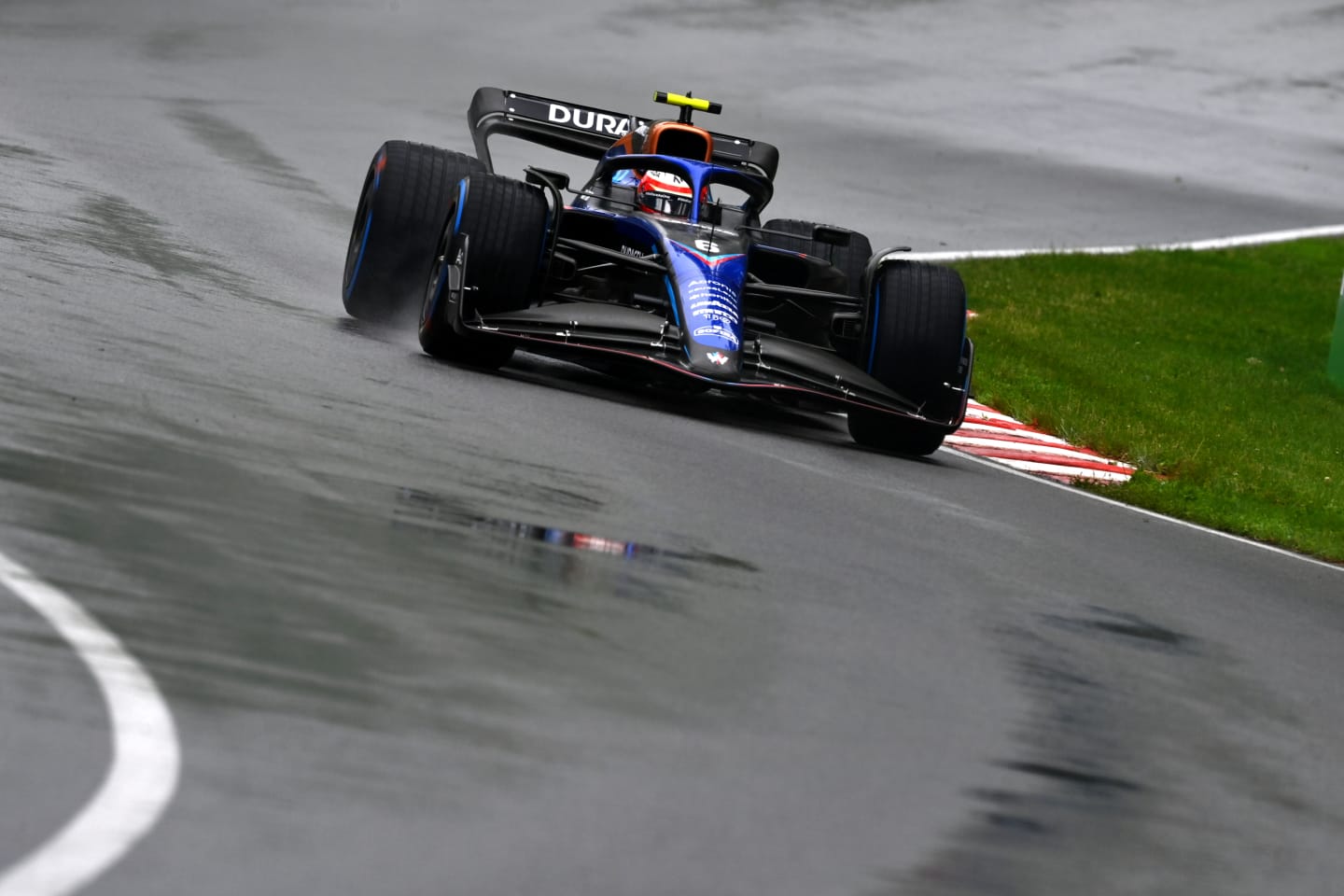 MONTREAL, QUEBEC - JUNE 18: Nicholas Latifi of Canada driving the (6) Williams FW44 Mercedes in the wet during final practice ahead of the F1 Grand Prix of Canada at Circuit Gilles Villeneuve on June 18, 2022 in Montreal, Quebec. (Photo by Dan Mullan/Getty Images)