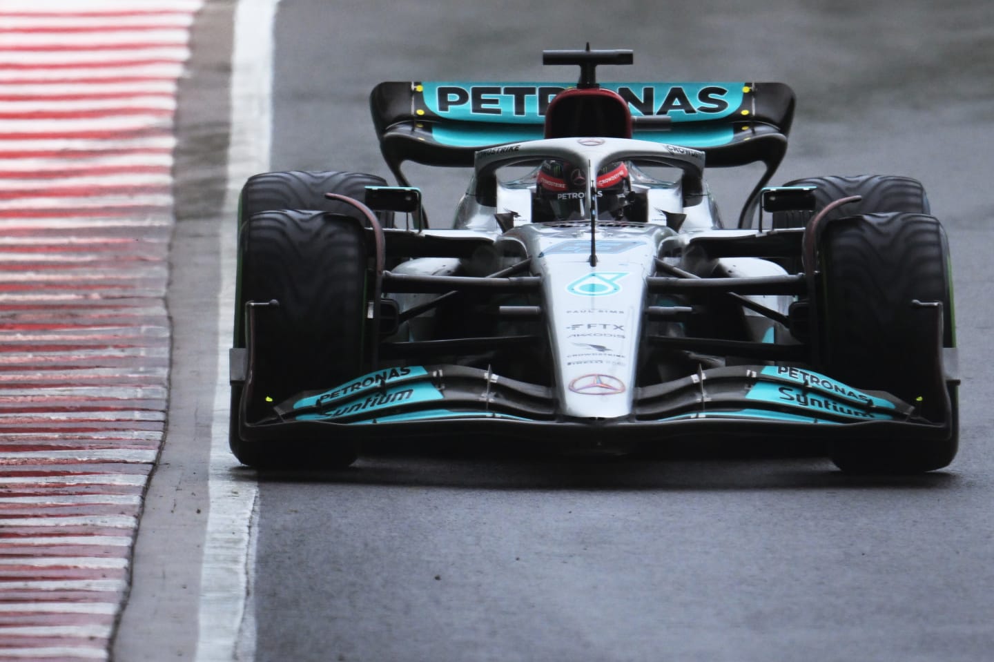 MONTREAL, QUEBEC - JUNE 18: George Russell of Great Britain driving the (63) Mercedes AMG Petronas F1 Team W13 on track during qualifying ahead of the F1 Grand Prix of Canada at Circuit Gilles Villeneuve on June 18, 2022 in Montreal, Quebec. (Photo by Clive Mason/Getty Images)