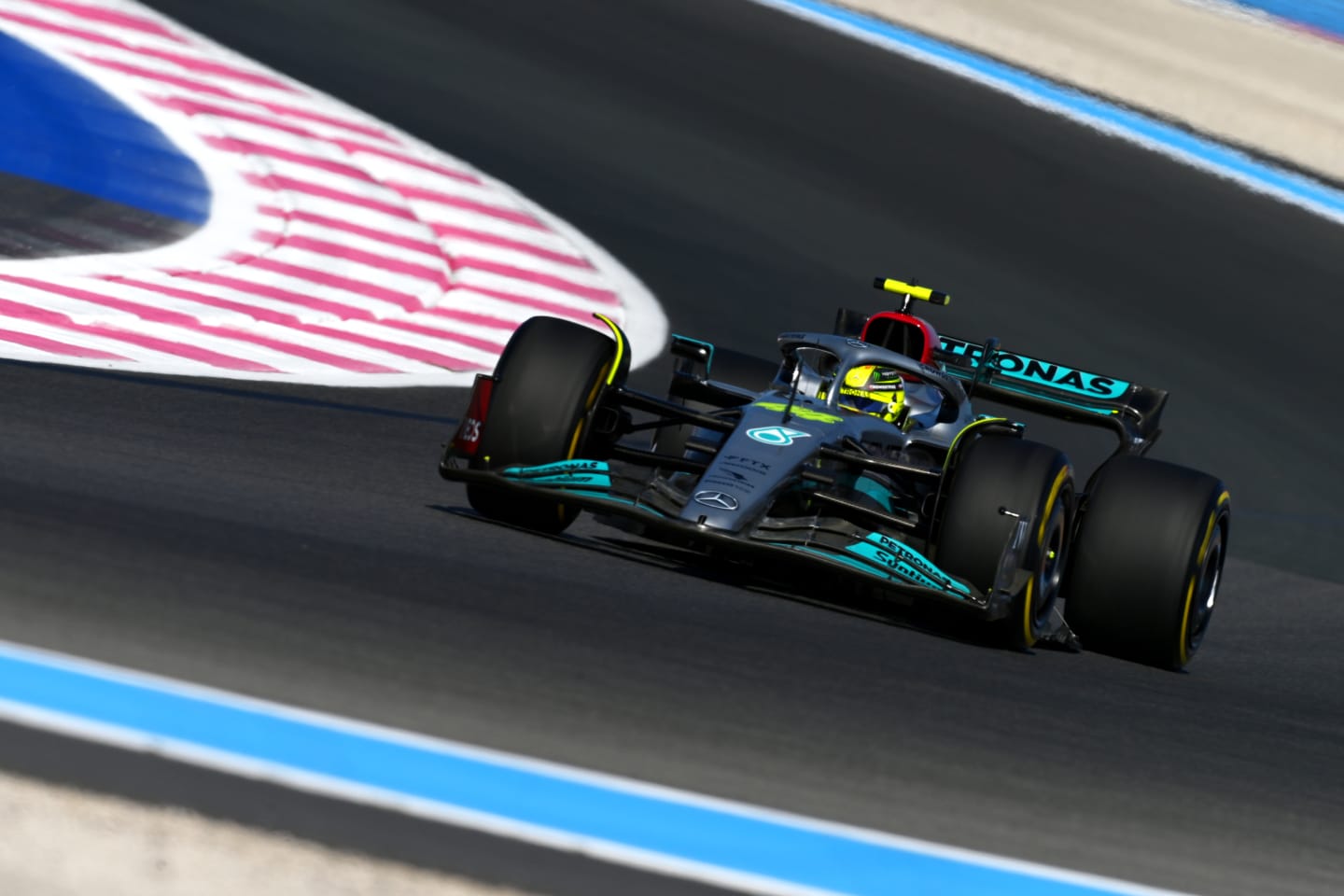 LE CASTELLET, FRANCE - JULY 22: Lewis Hamilton of Great Britain driving the (44) Mercedes AMG Petronas F1 Team W13 on track during practice ahead of the F1 Grand Prix of France at Circuit Paul Ricard on July 22, 2022 in Le Castellet, France. (Photo by Dan Mullan/Getty Images)