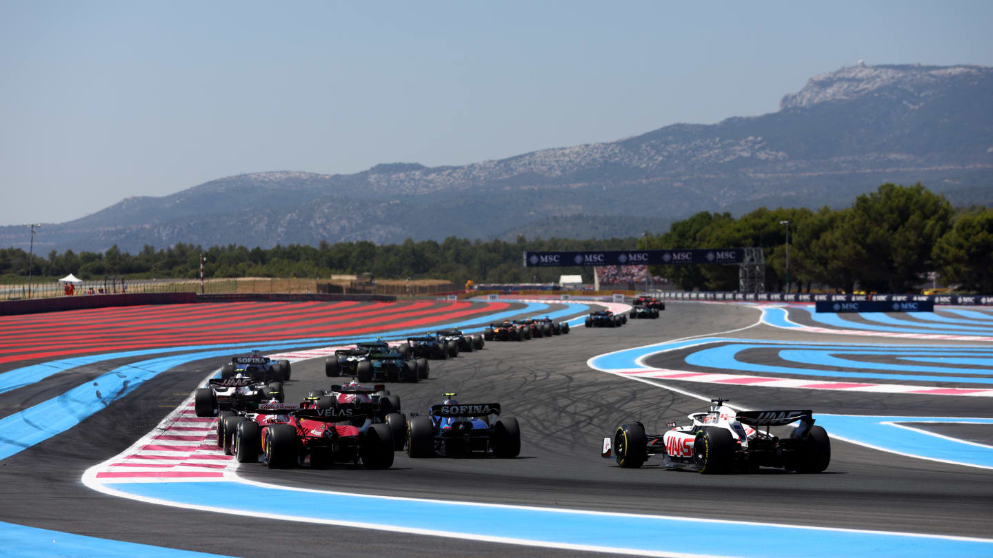 LE CASTELLET, FRANCE - JULY 24: Kevin Magnussen of Denmark driving the (20) Haas F1 VF-22 Ferrari