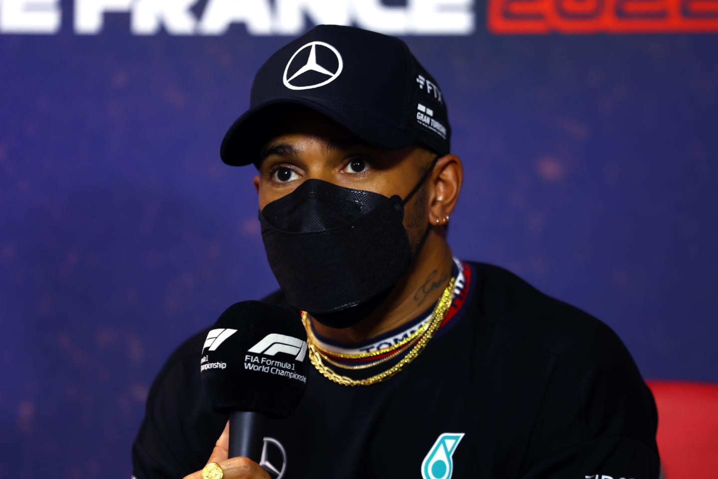 LE CASTELLET, FRANCE - JULY 21: Lewis Hamilton of Great Britain and Mercedes talks in the Drivers Press Conference during previews ahead of the F1 Grand Prix of France at Circuit Paul Ricard on July 21, 2022 in Le Castellet, France. (Photo by Bryn Lennon - Formula 1/Formula 1 via Getty Images)