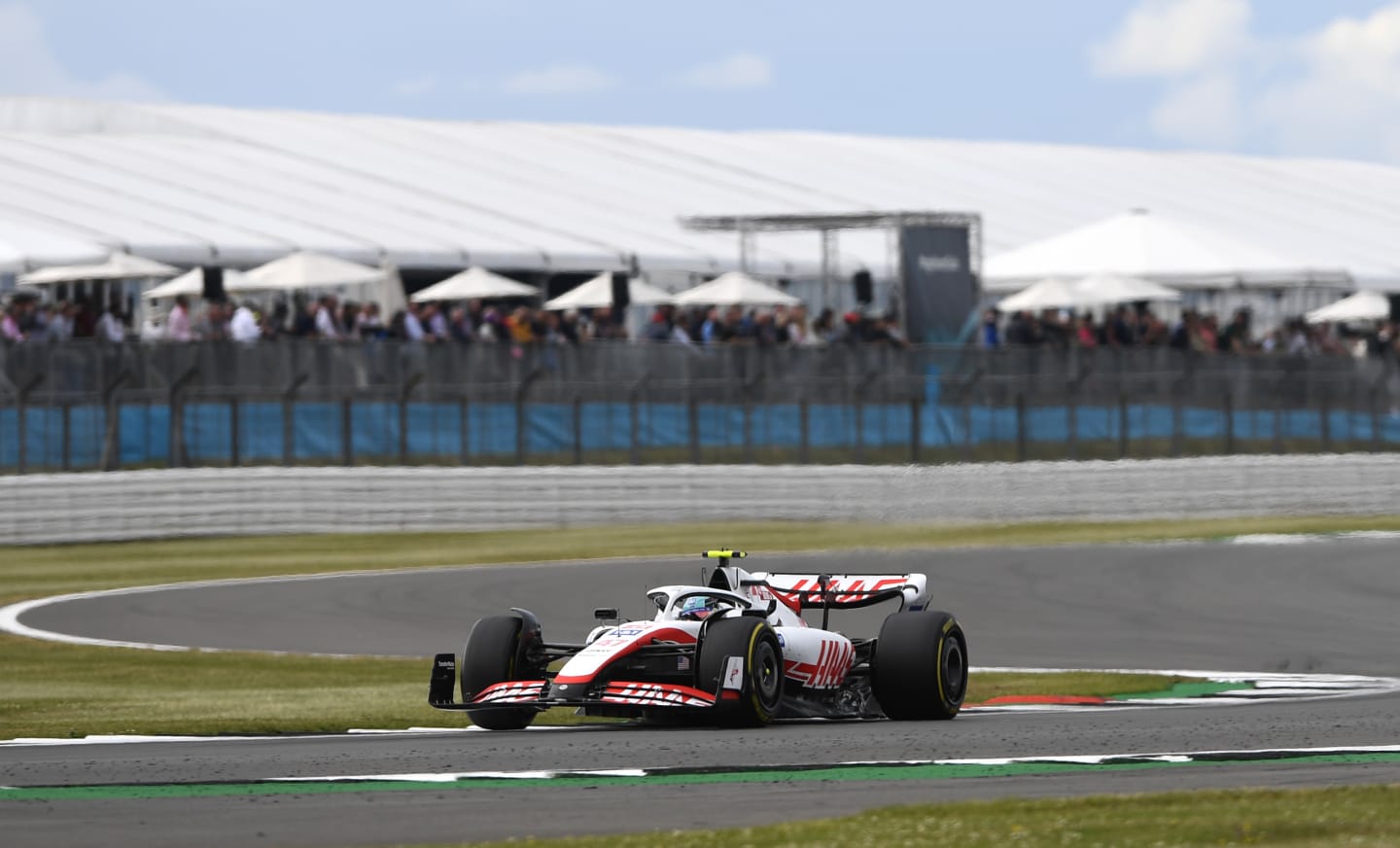 NORTHAMPTON, ENGLAND - JULY 01: Mick Schumacher of Germany driving the (47) Haas F1 VF-22 Ferrari on track during practice ahead of the F1 Grand Prix of Great Britain at Silverstone on July 01, 2022 in Northampton, England. (Photo by Rudy Carezzevoli - Formula 1/Formula 1 via Getty Images)