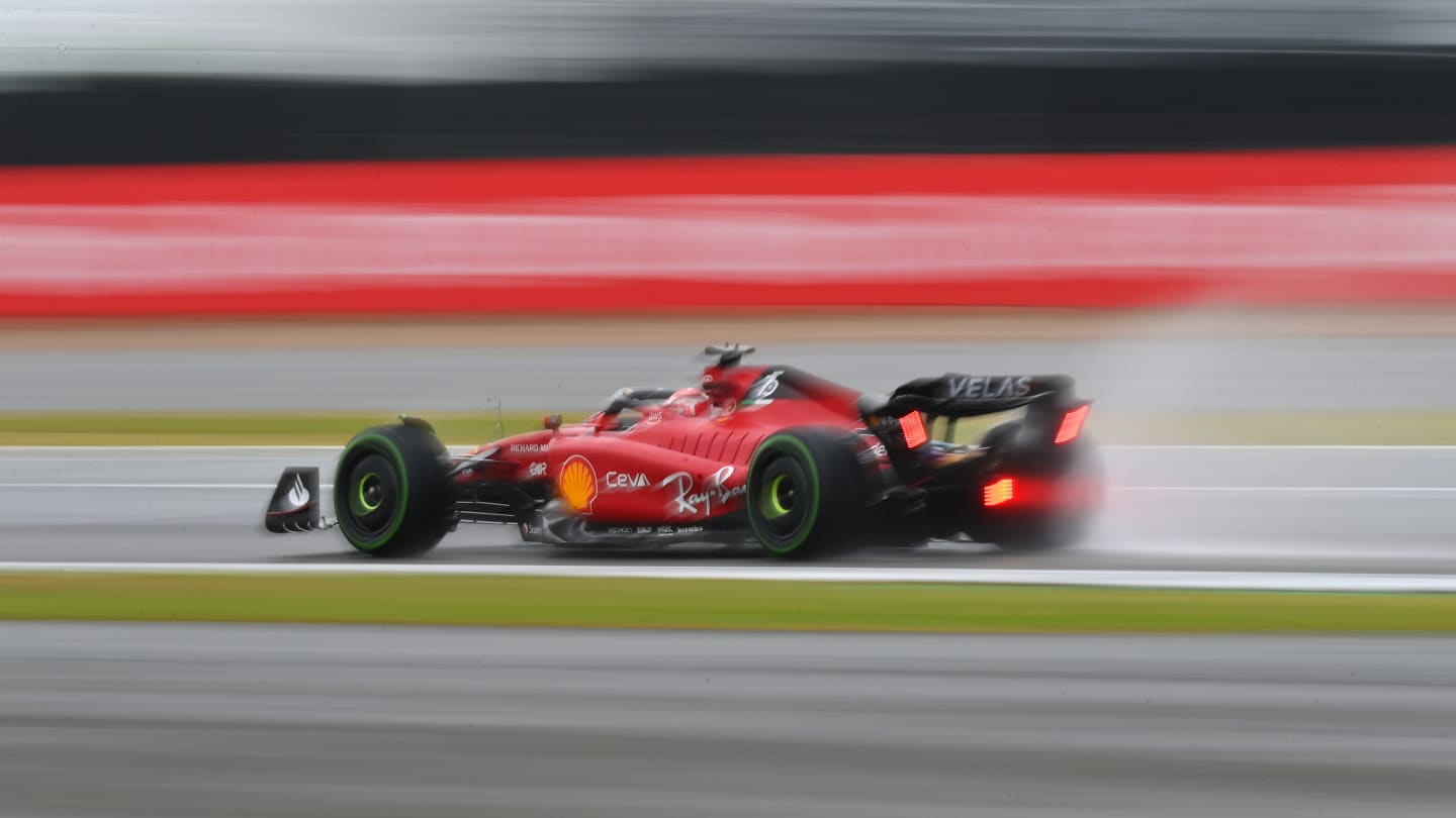 NORTHAMPTON, ENGLAND - JULY 02: Charles Leclerc of Monaco driving (16) the Ferrari F1-75 during qualifying ahead of the F1 Grand Prix of Great Britain at Silverstone on July 02, 2022 in Northampton, England. (Photo by Dan Mullan - Formula 1/Formula 1 via Getty Images)