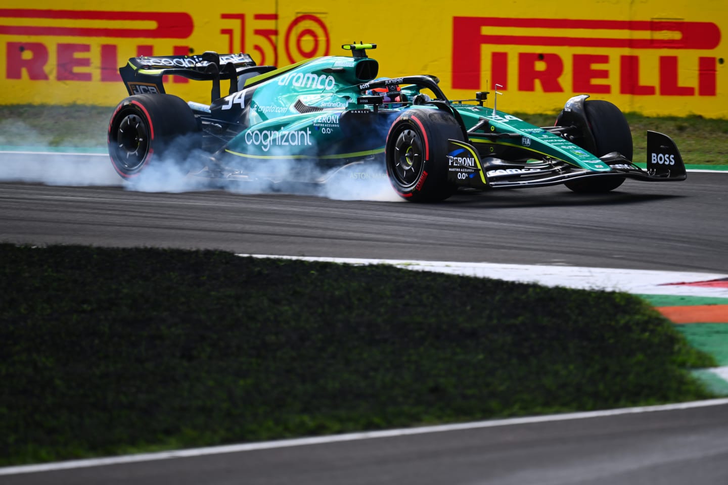MONZA, ITALY - SEPTEMBER 09: Nyck de Vries Aston Martin AMR22 Mercedes locks a wheel under braking during practice ahead of the F1 Grand Prix of Italy at Autodromo Nazionale Monza on September 09, 2022 in Monza, Italy. (Photo by Clive Mason/Getty Images)