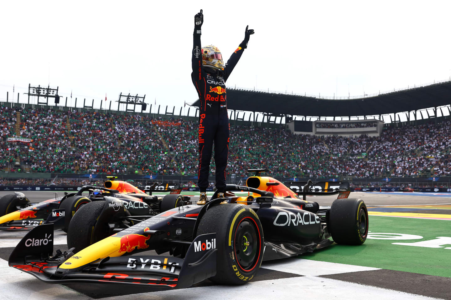 MEXICO CITY, MEXICO - OCTOBER 30: Race winner Max Verstappen of the Netherlands and Oracle Red Bull